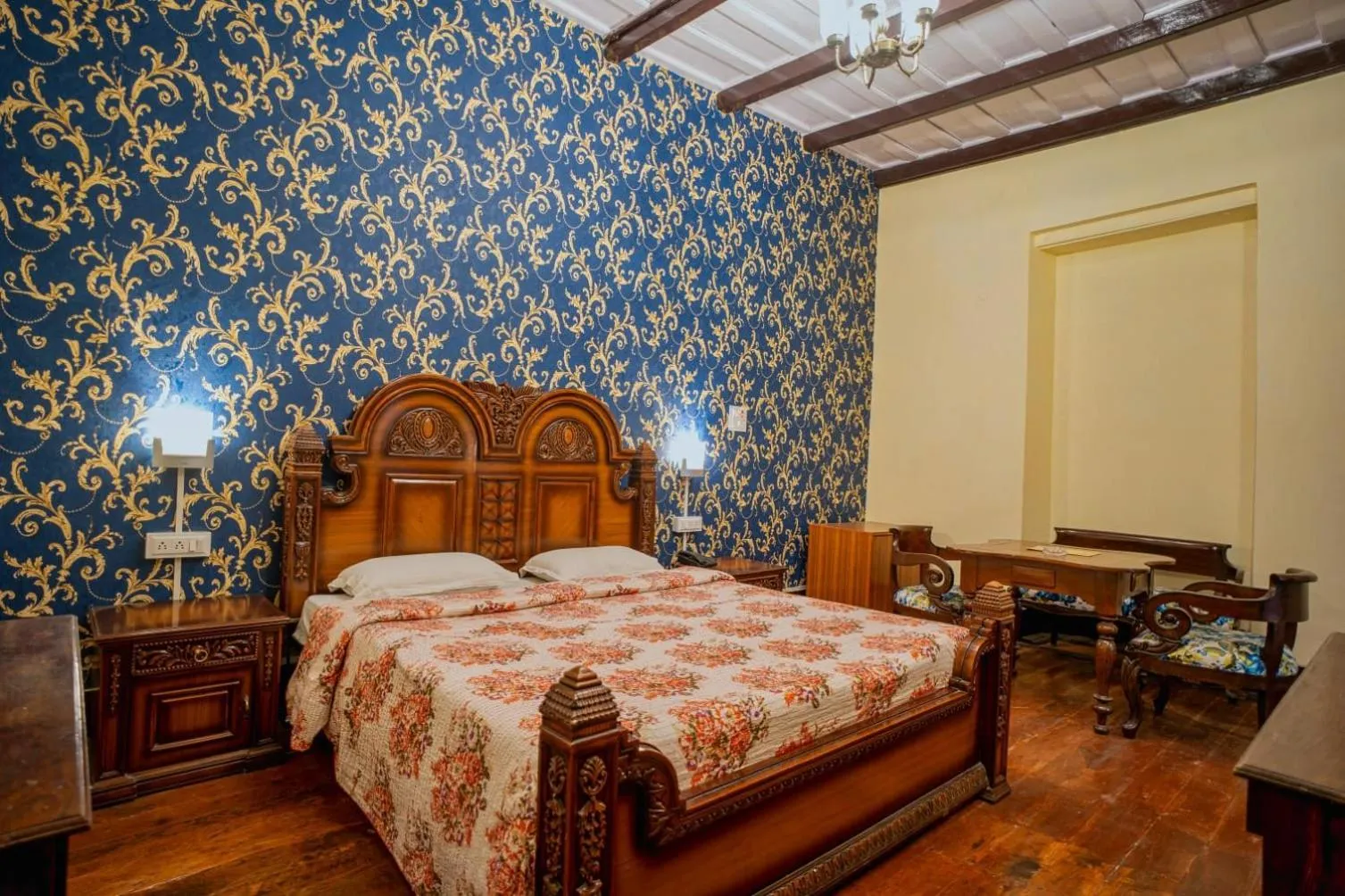 Bedroom, Bed in The Hive Cottage By Royal Collection Hotels