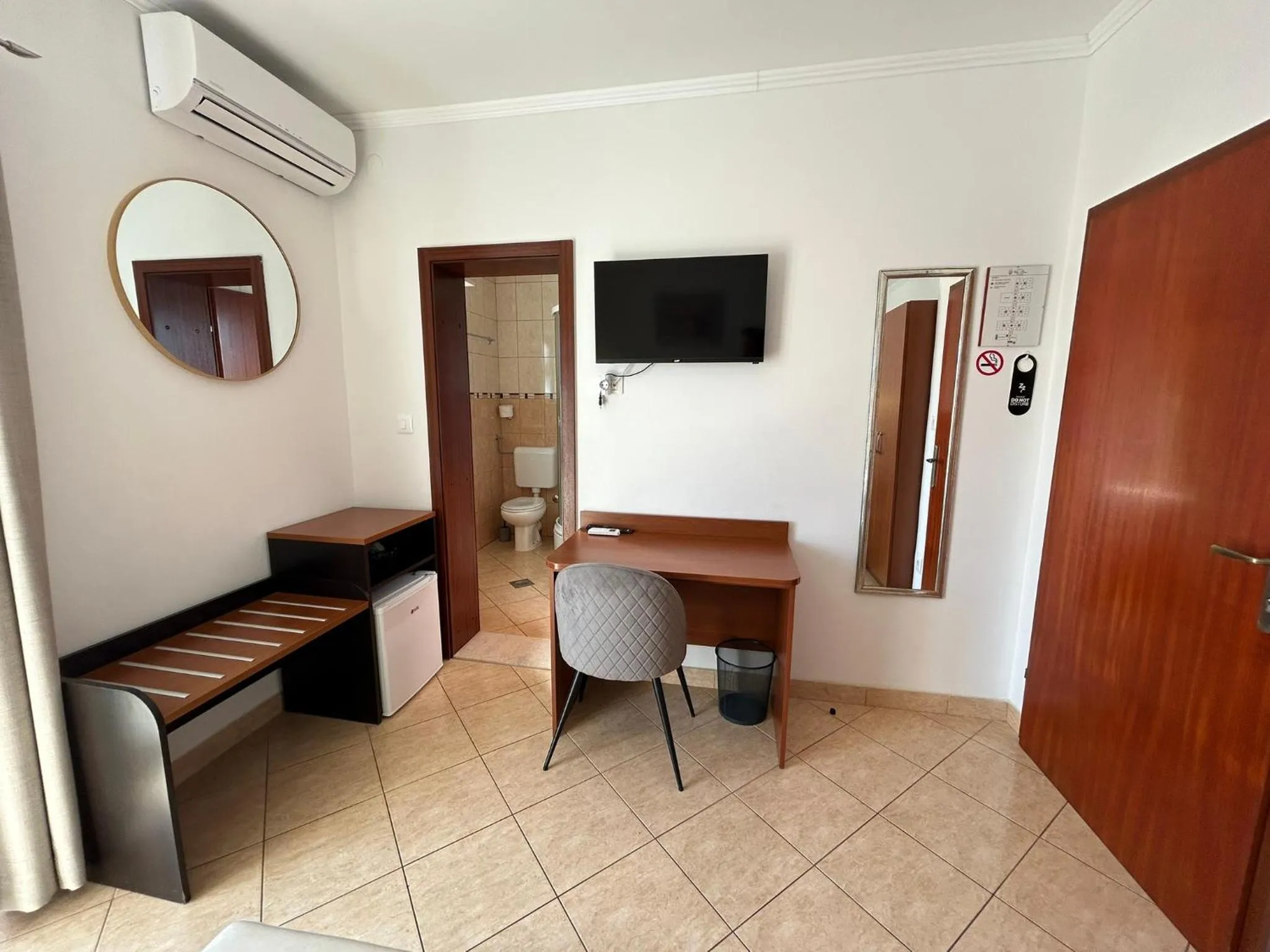 Toilet in Hotel Vila Tina