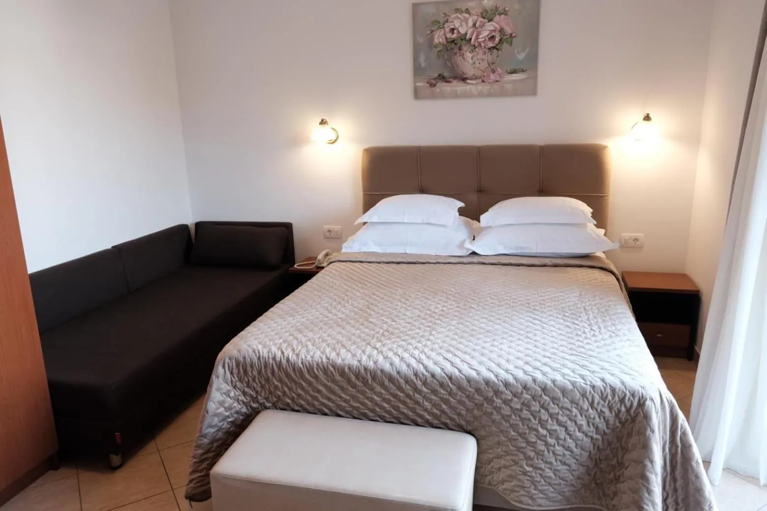 Bedroom, Bed in Hotel Vila Tina