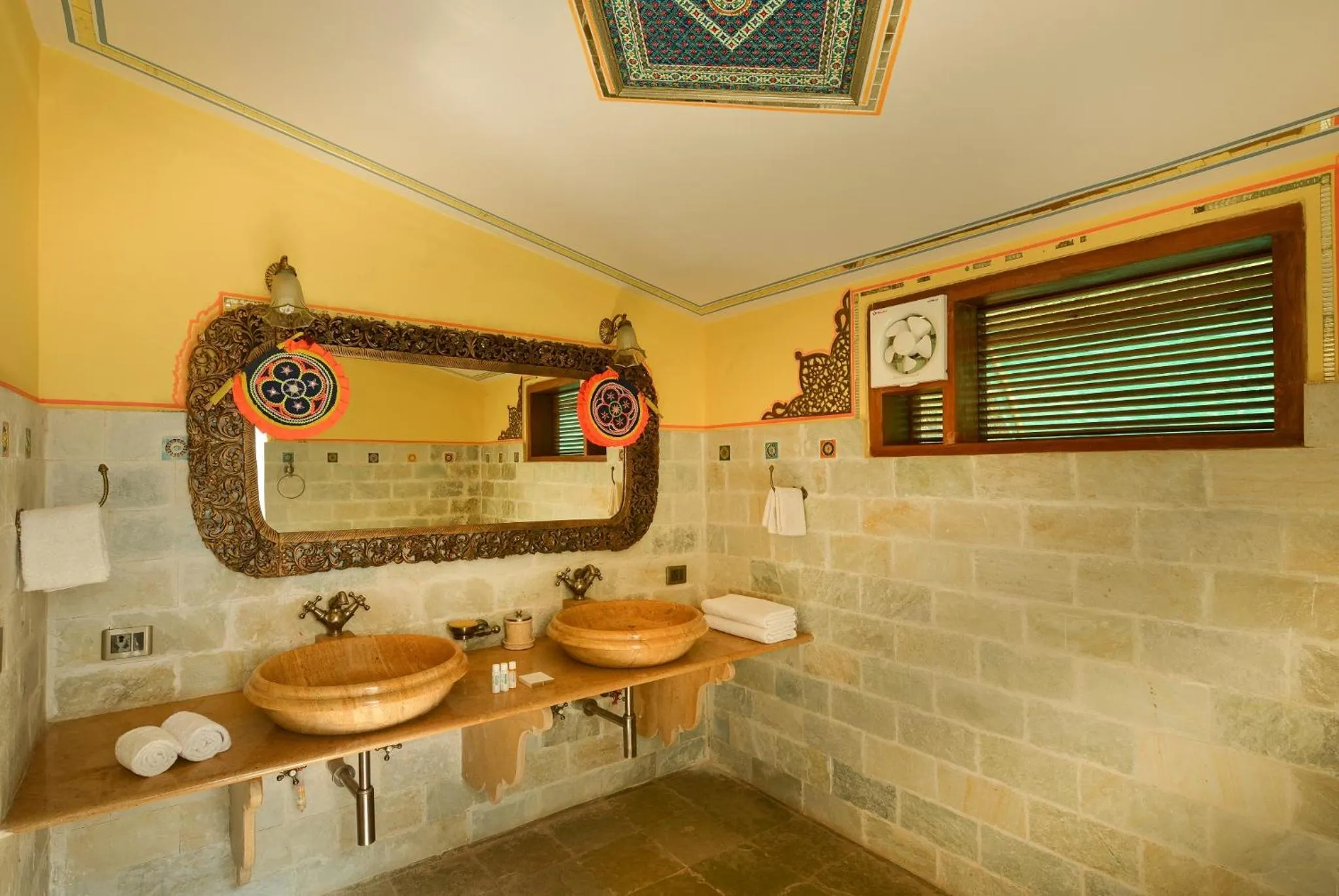 Bathroom in Syna Tiger Resort Bandhavgarh