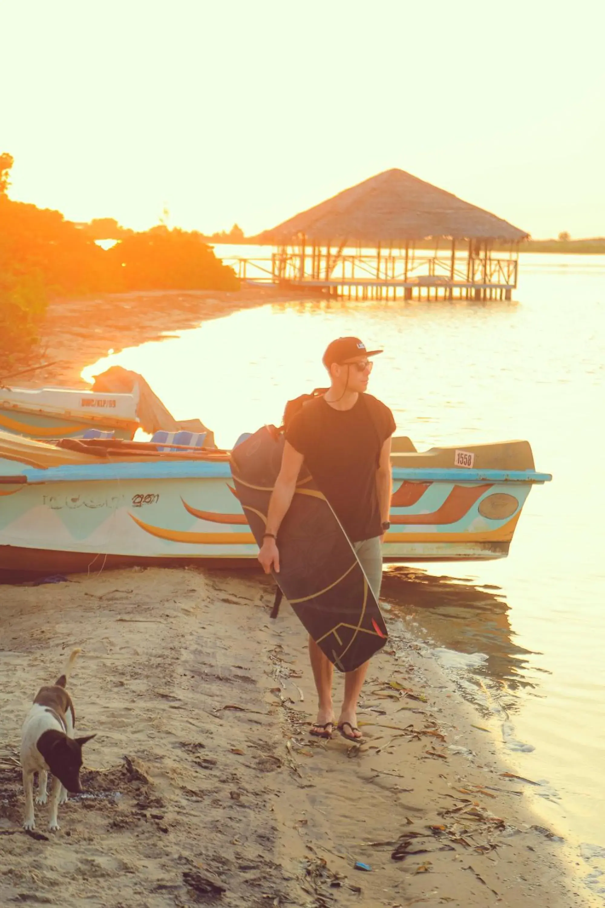 Property building in Dinuda Resort Property building in Dinuda Resort