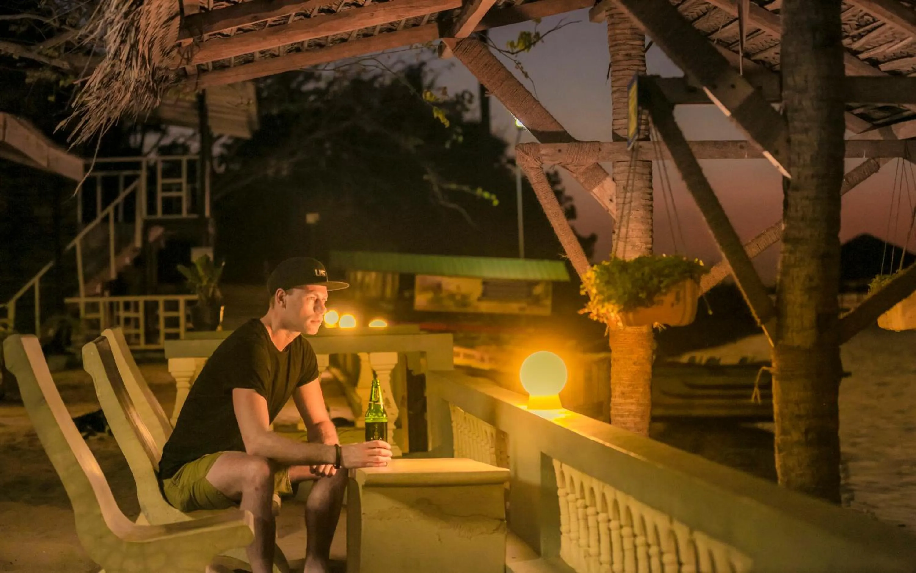 Property building in Dinuda Lagoon Hotel