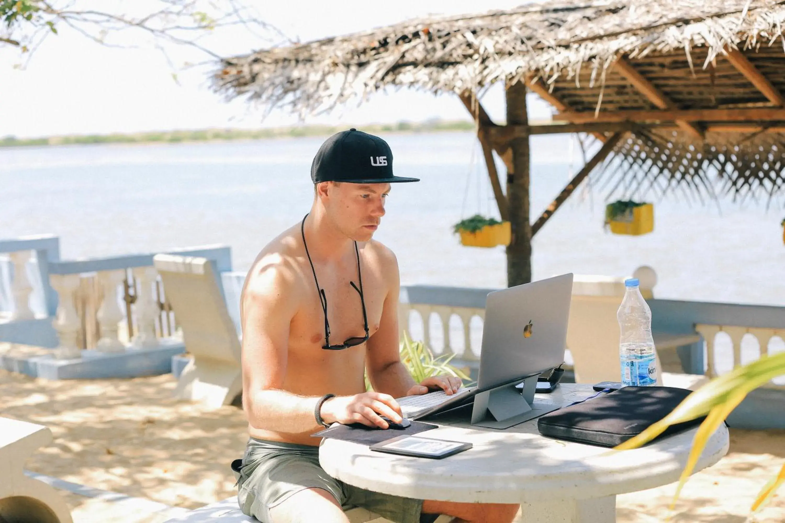 Property building in Dinuda Resort Property building in Dinuda Resort