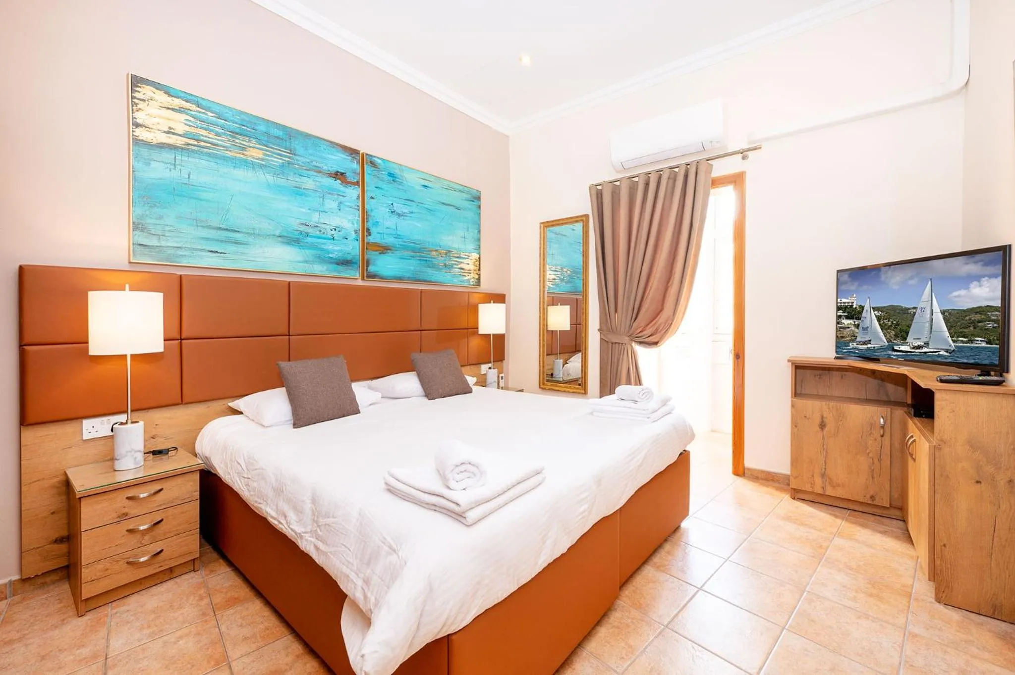 Bed in Valletta Apartments 19