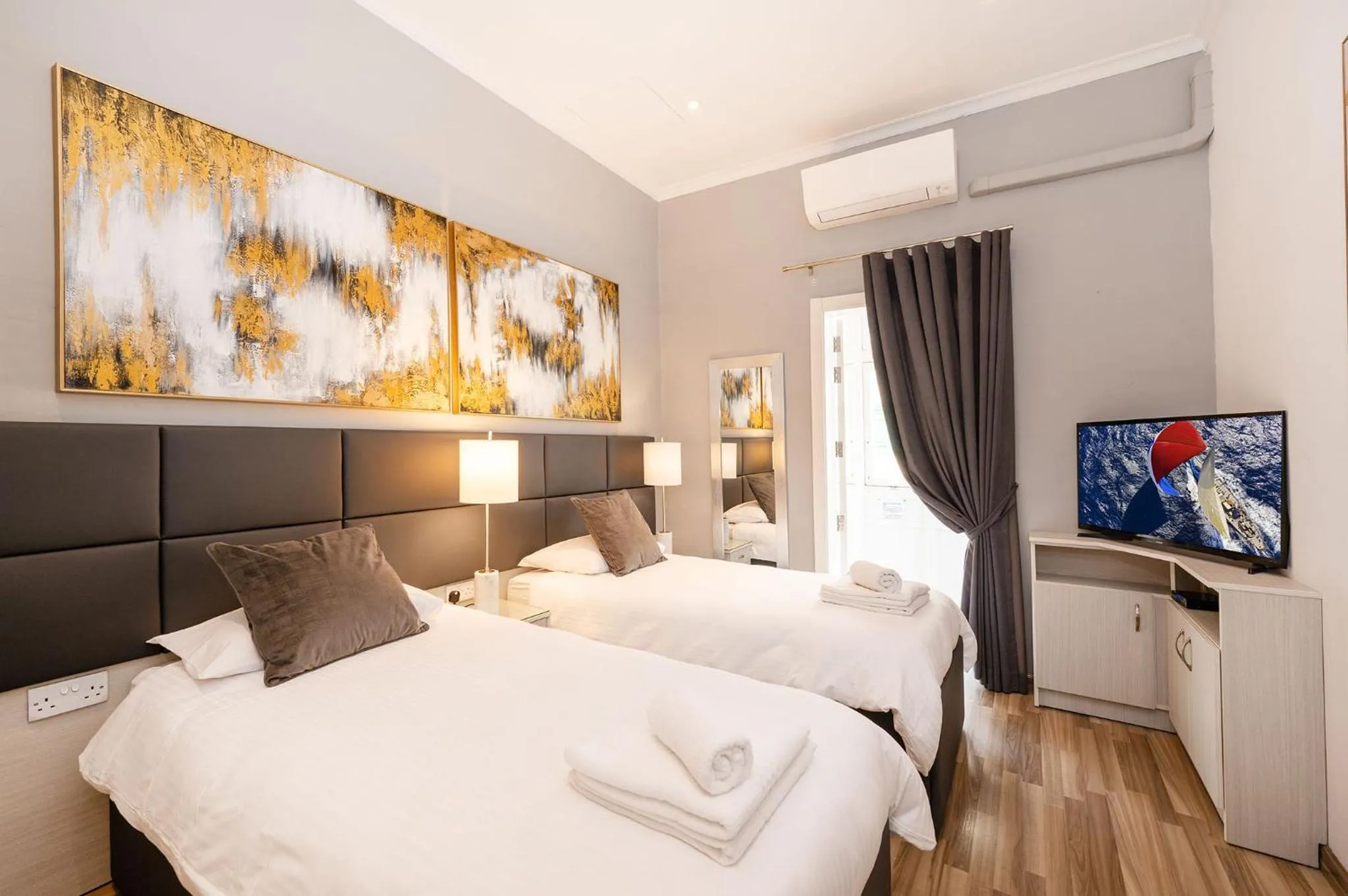 Bed in Valletta Apartments 19