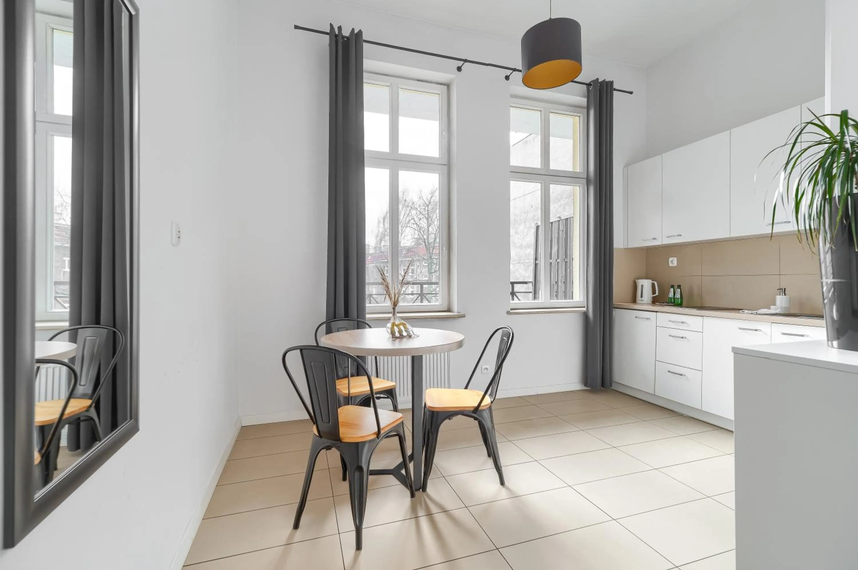 Kitchen or kitchenette in Aparthotel Platinum