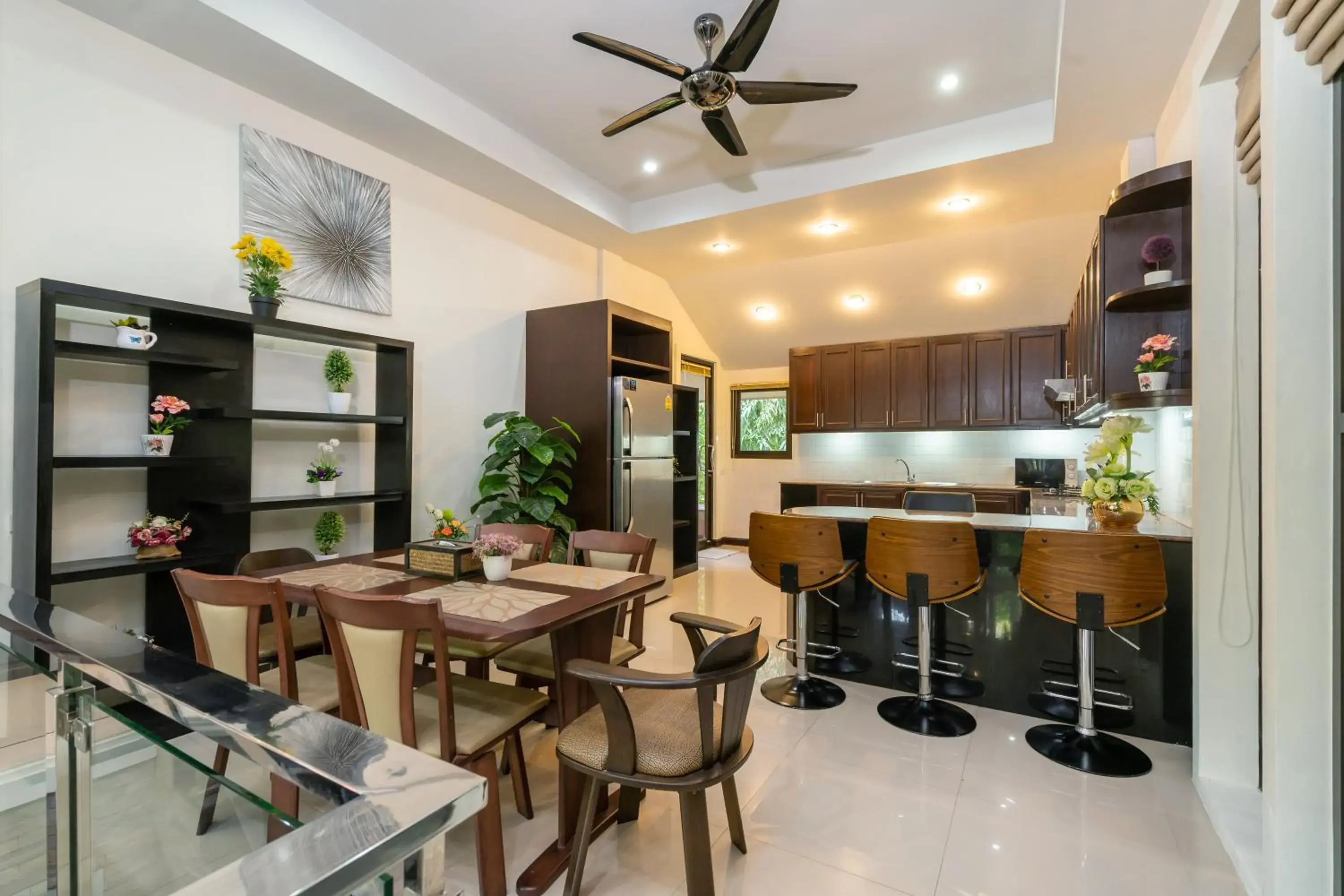 Restaurant/places to eat in Boutique Resort Private Pool Villa - SHA Extra Plus Restaurant/places to eat in Boutique Resort Private Pool Villa - SHA Extra Plus