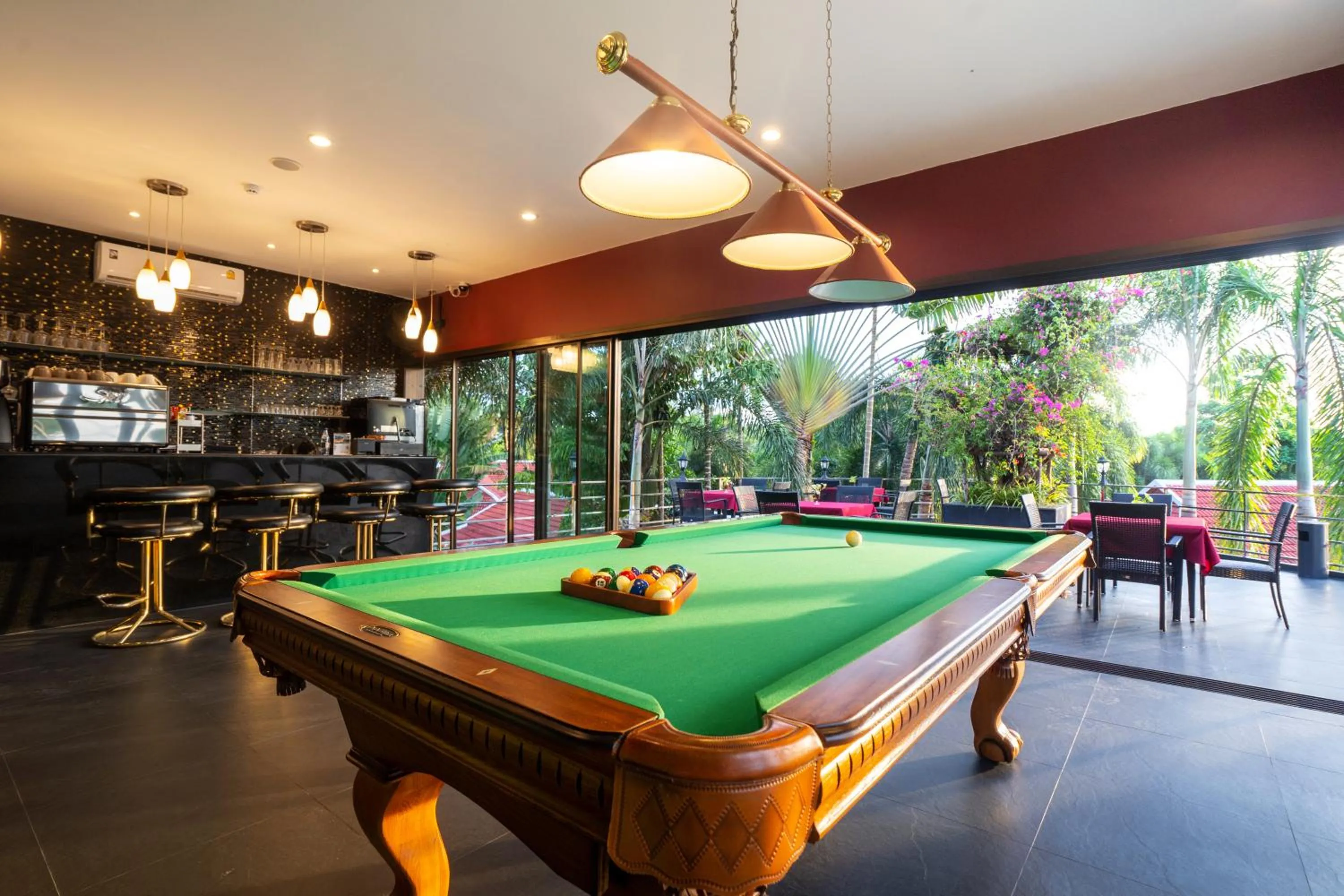 Restaurant/places to eat in Boutique Resort Private Pool Villa - SHA Extra Plus