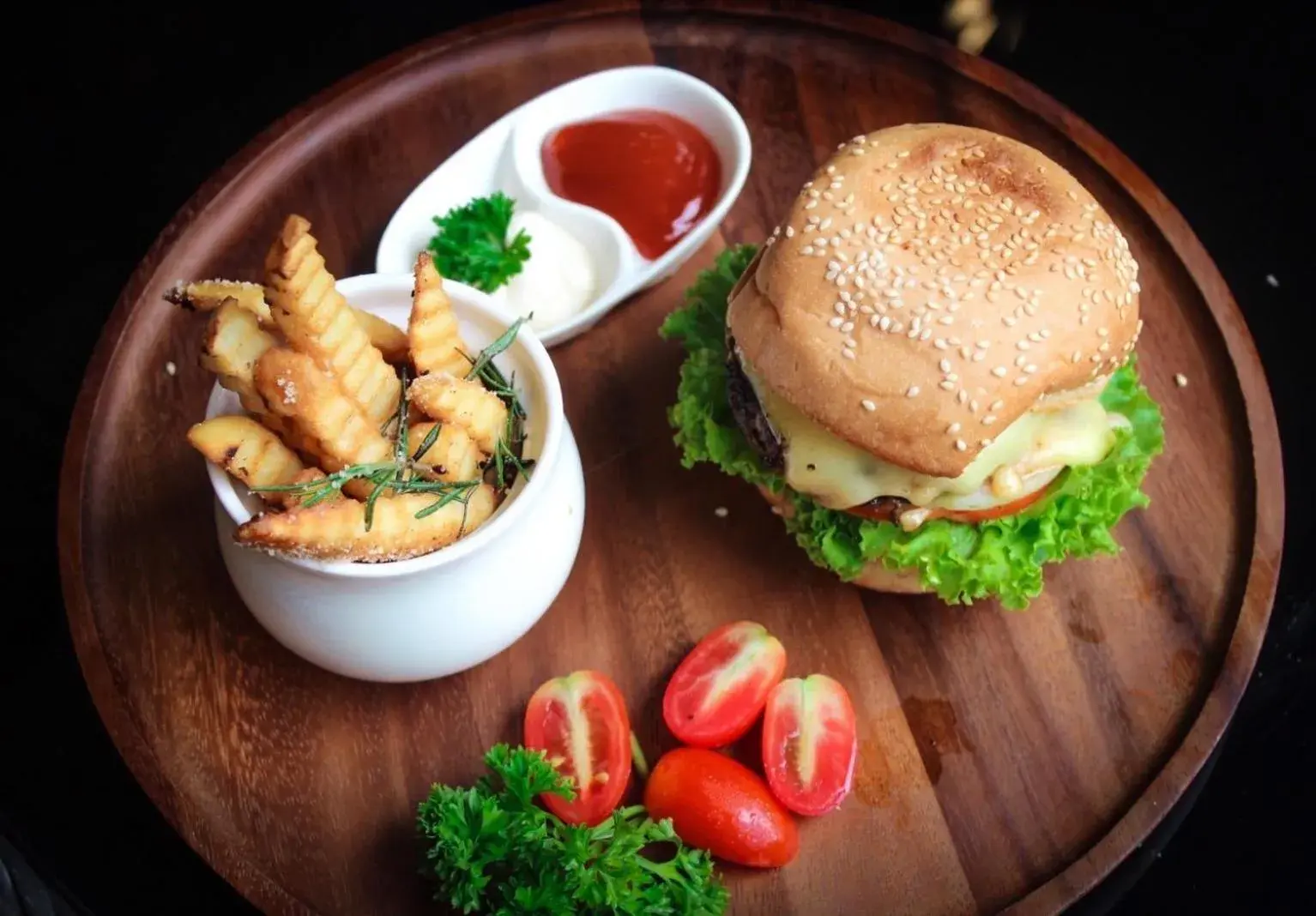 Restaurant/places to eat in Boutique Resort Private Pool Villa - SHA Extra Plus Restaurant/places to eat in Boutique Resort Private Pool Villa - SHA Extra Plus