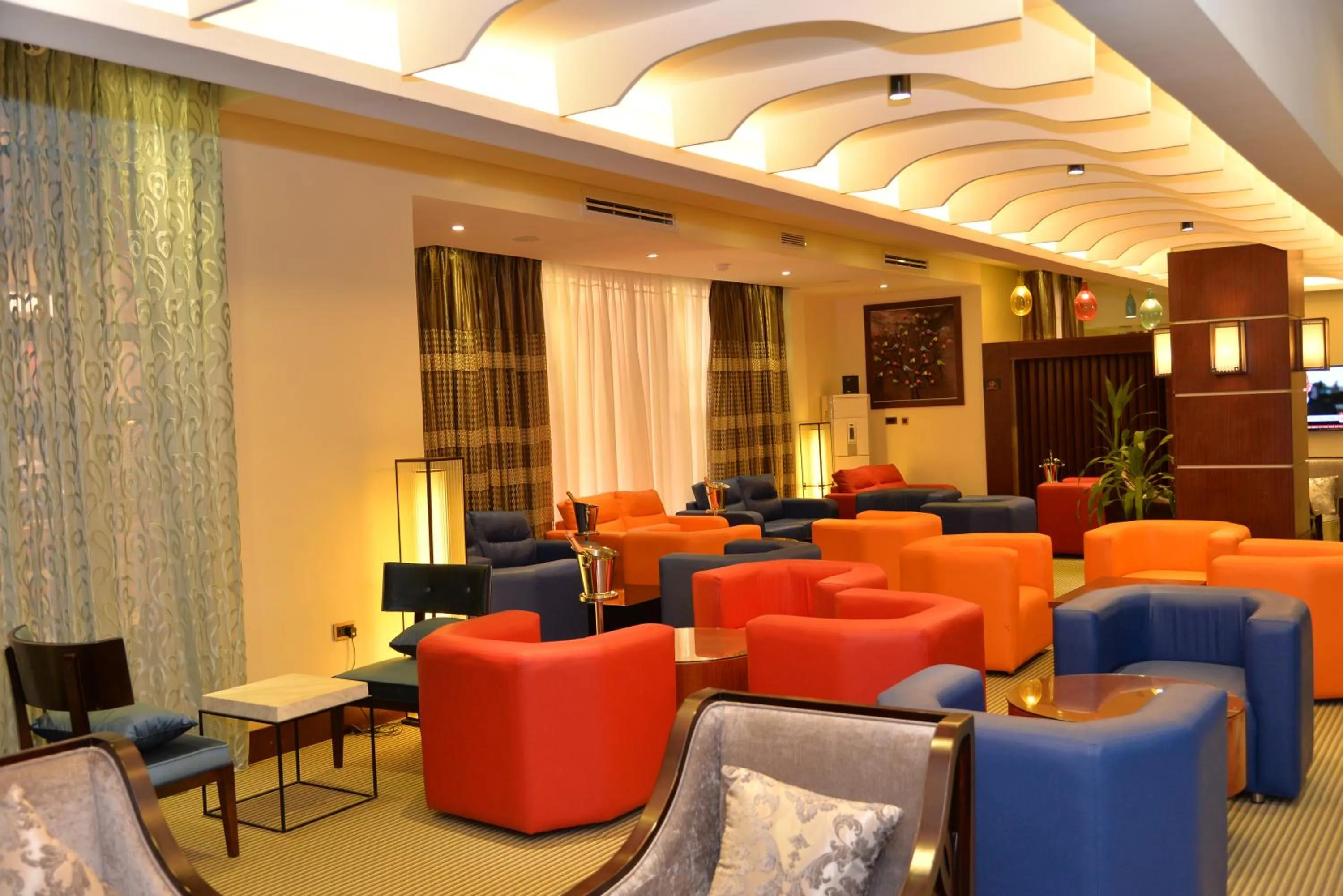 Lounge or bar in Grand Pela Hotel & Suites