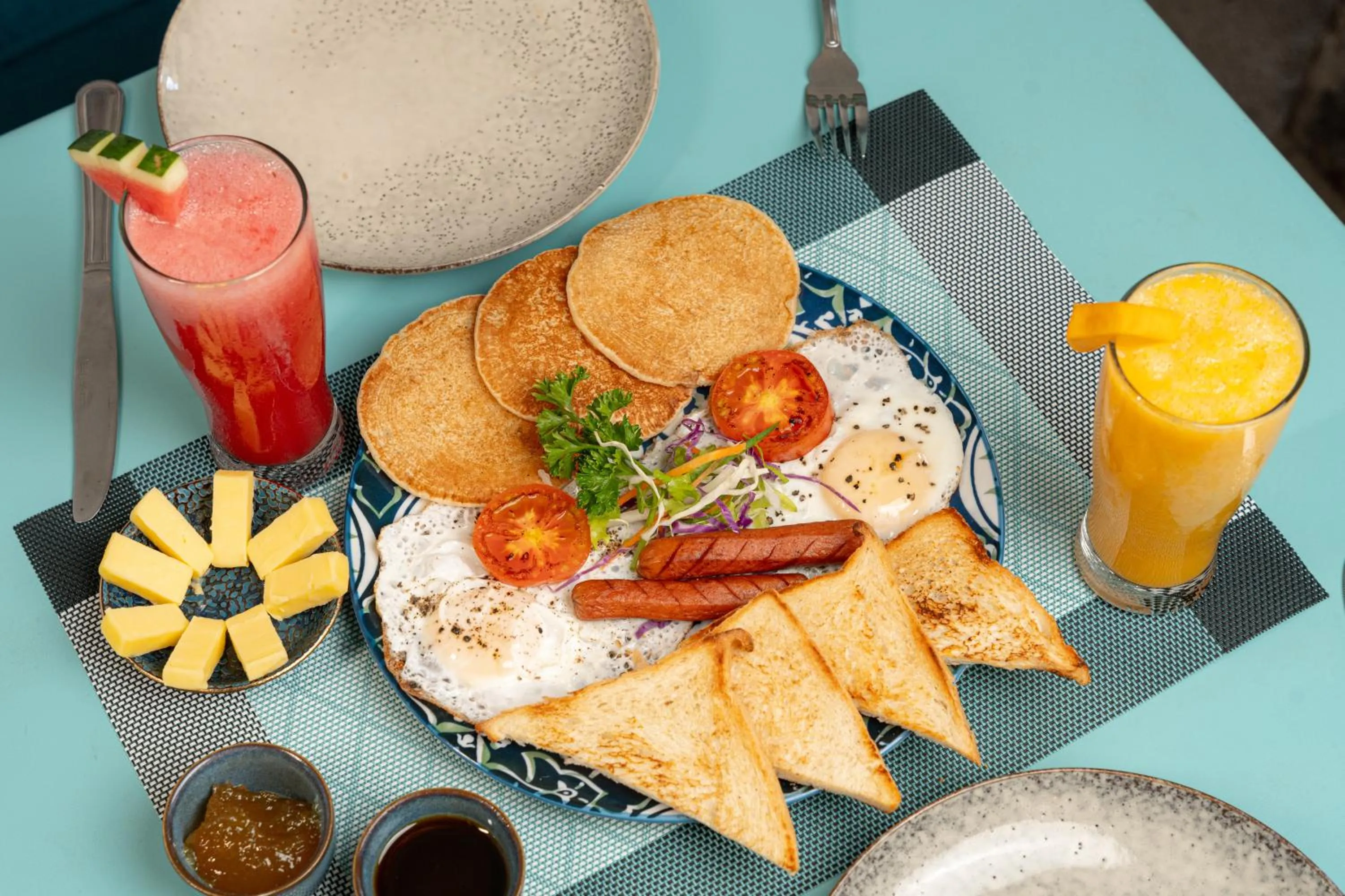 Continental breakfast in Parawa House