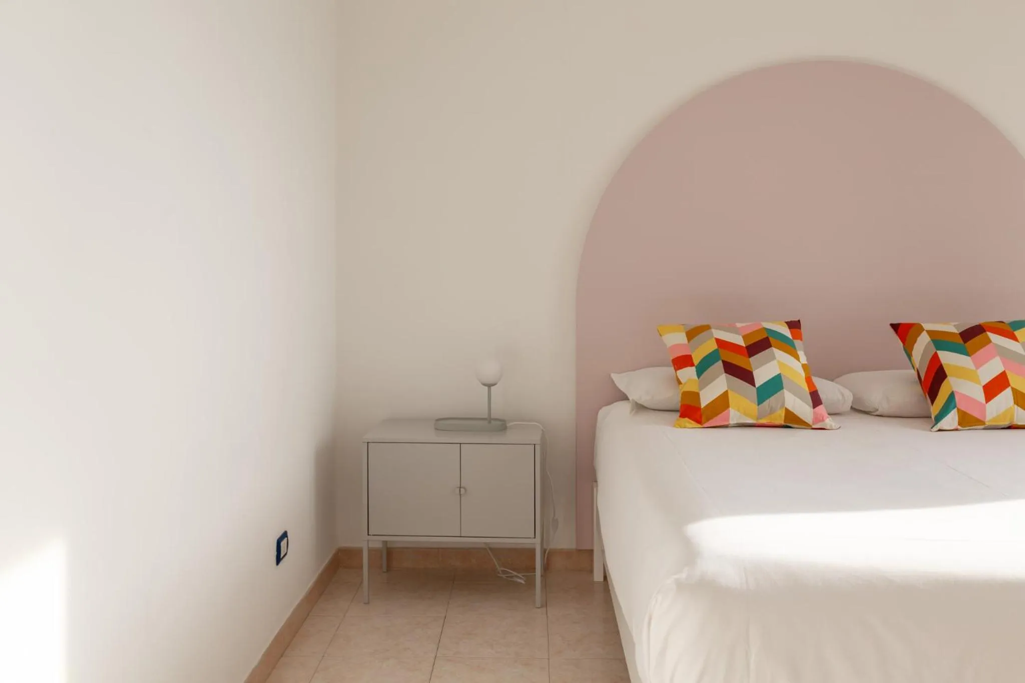 Bed in Spacebility Airport - self check-in