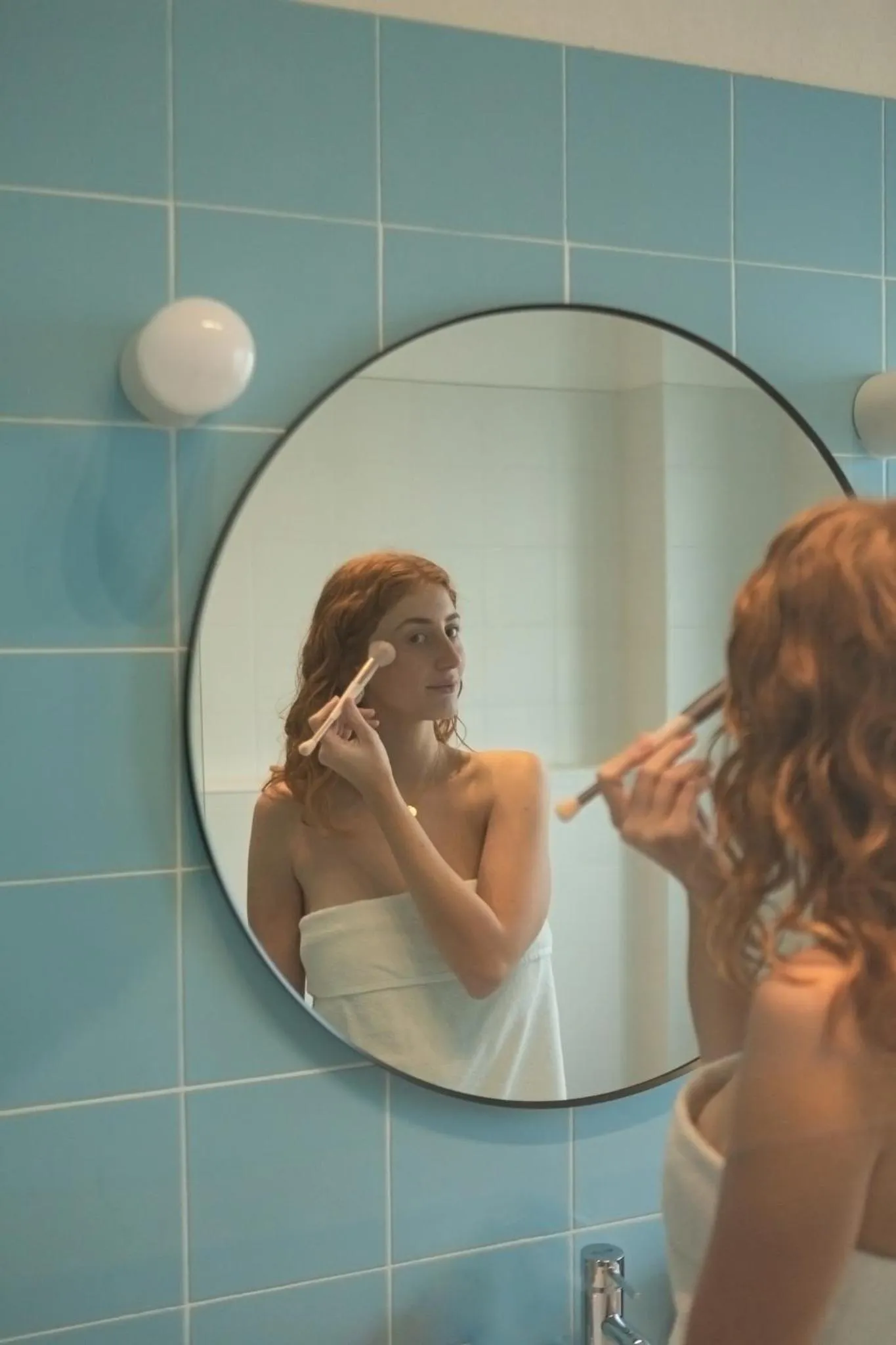 People in Spacebility Airport - self check-in