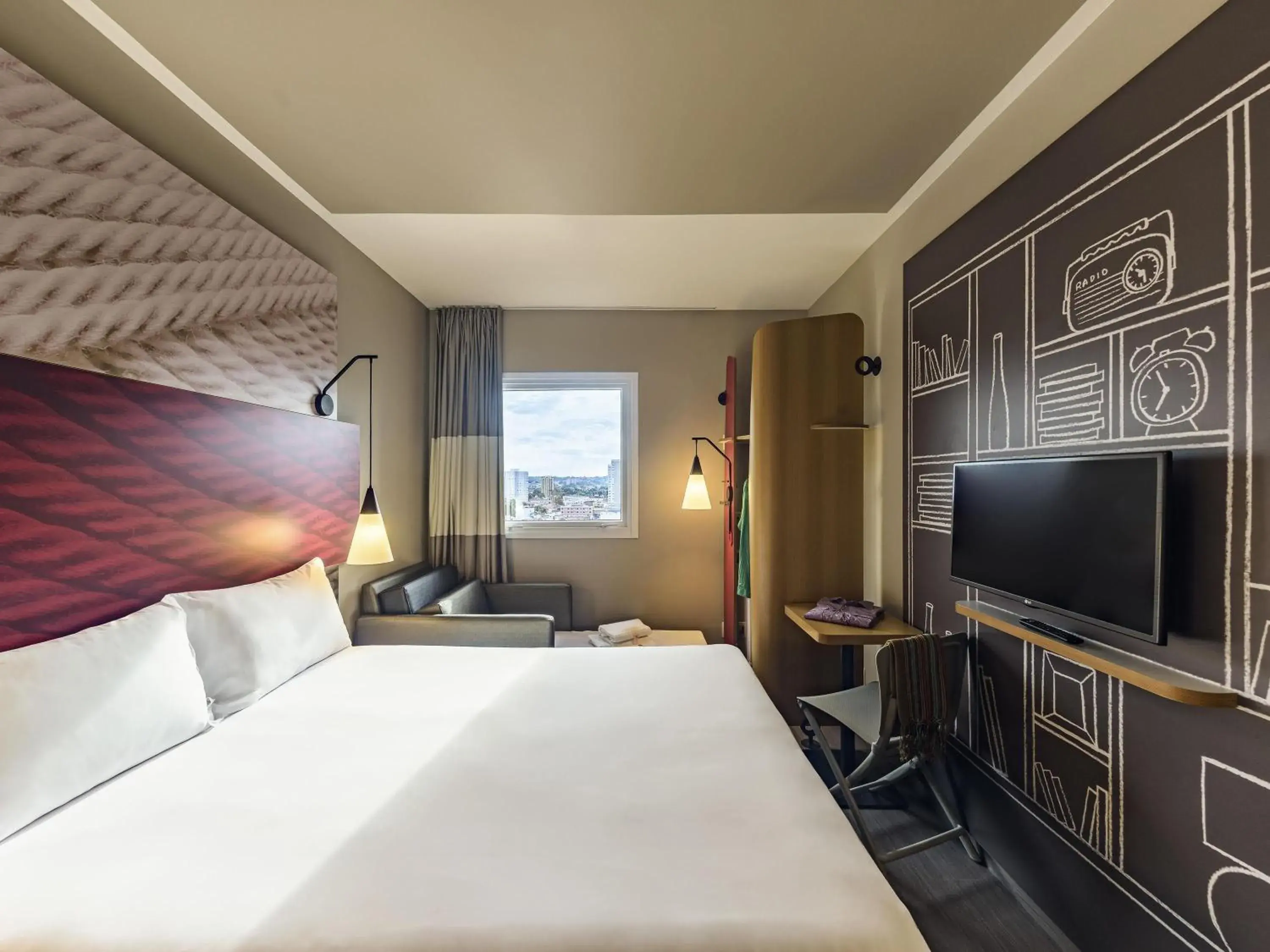 Bedroom, Bed in ibis Jacarei Bedroom, Bed in ibis Jacarei