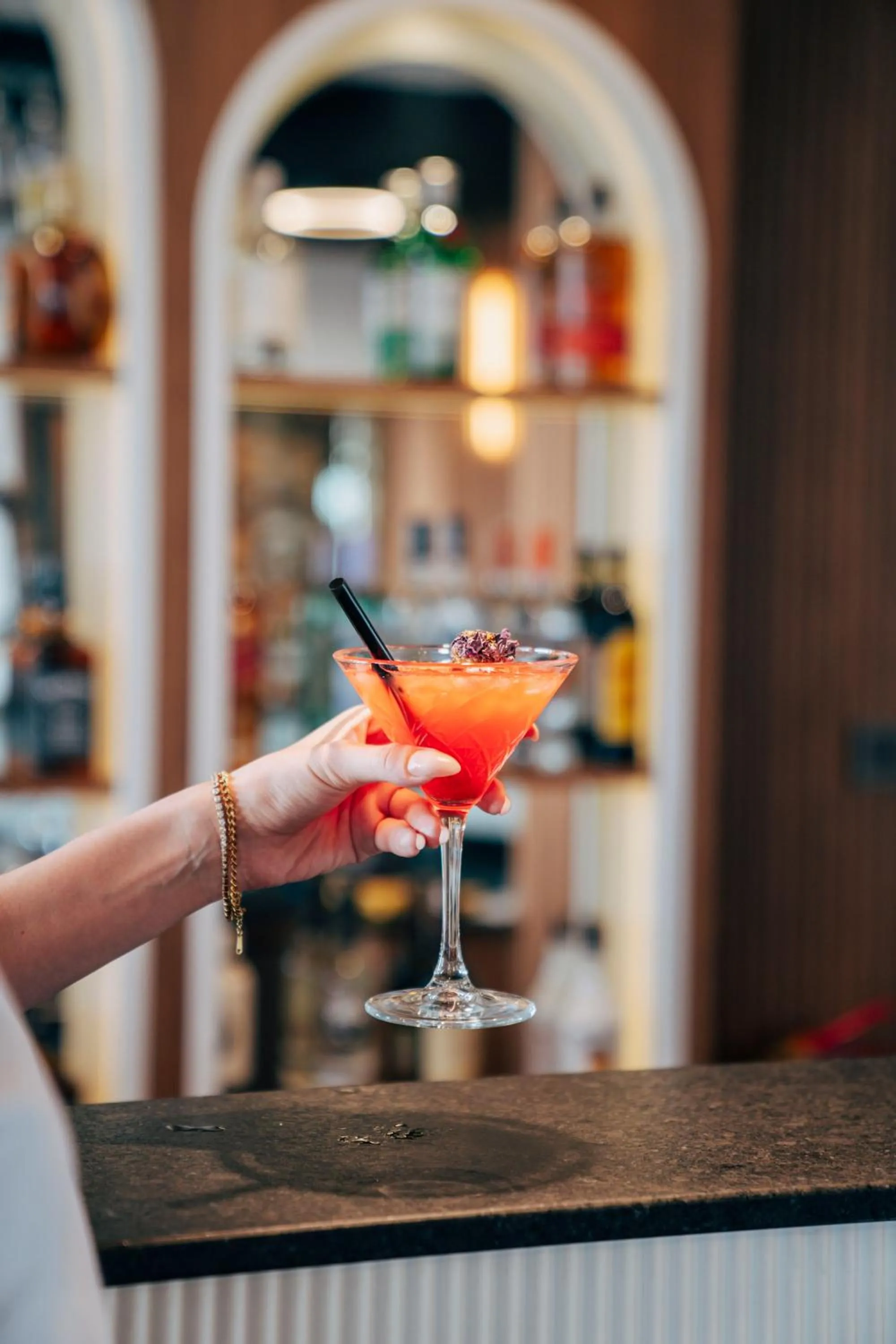 Restaurant/places to eat in Leman Otel