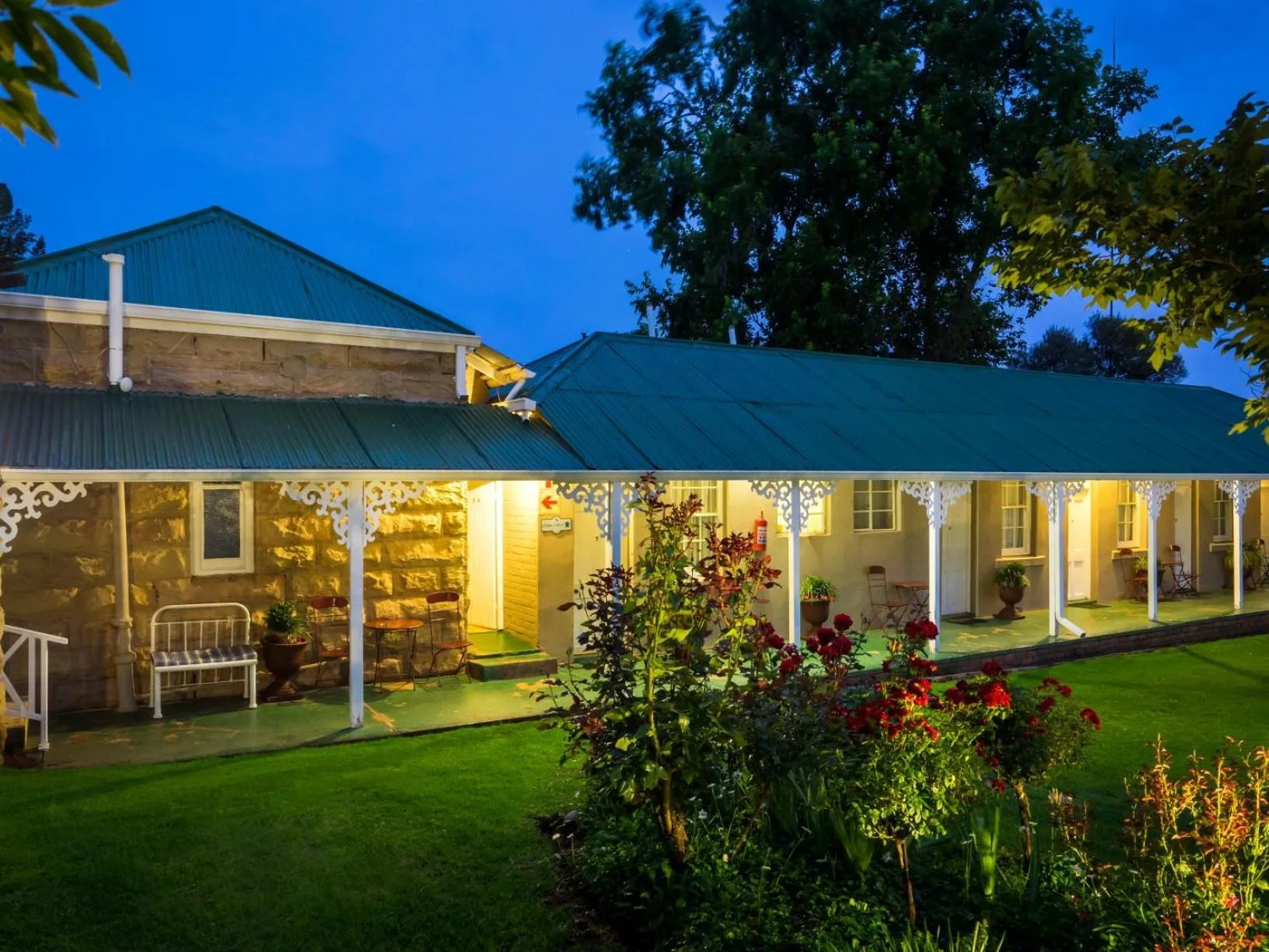 Property building in Fouriesburg Country Inn