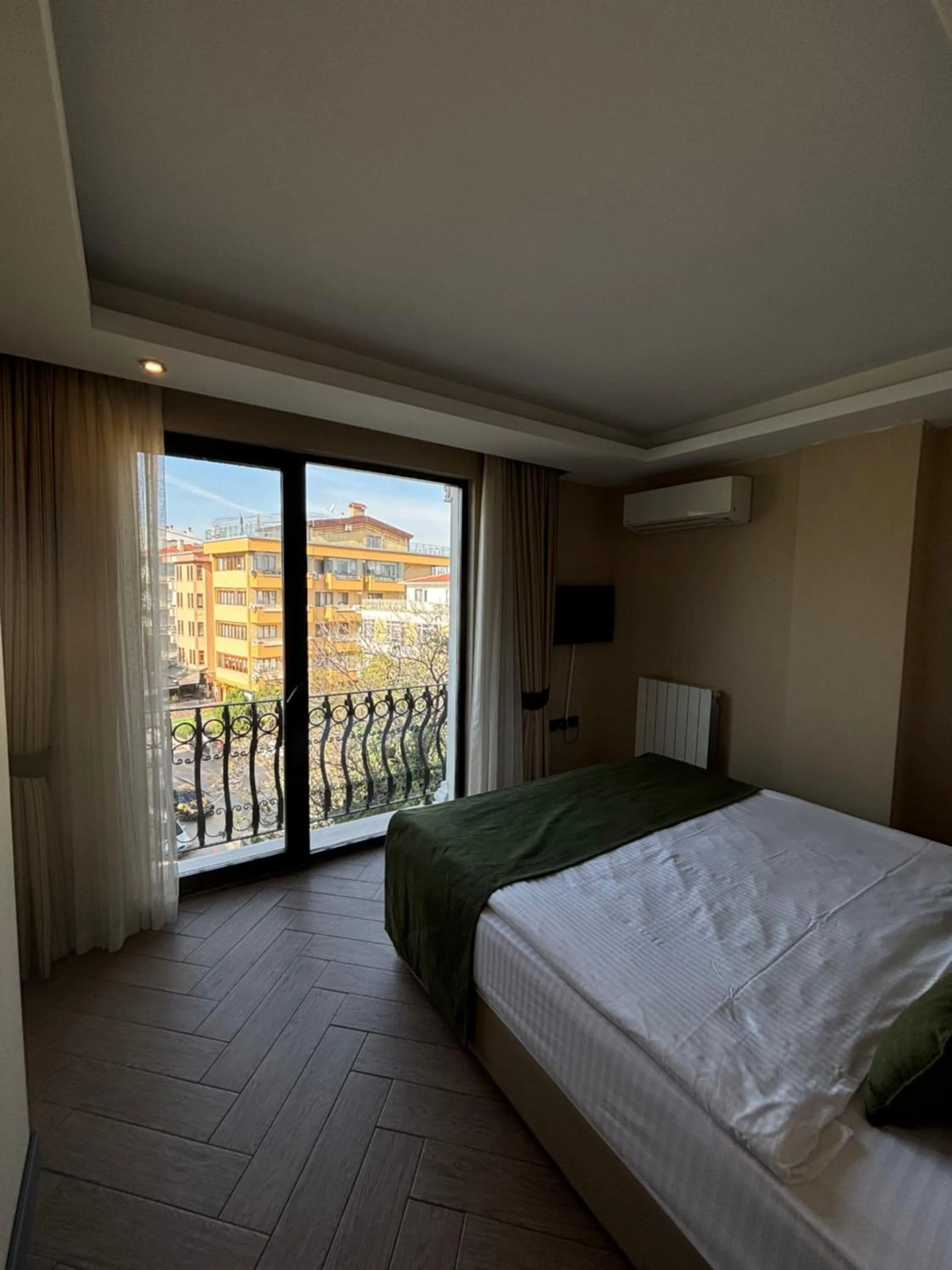 Bed in Aldino Residence