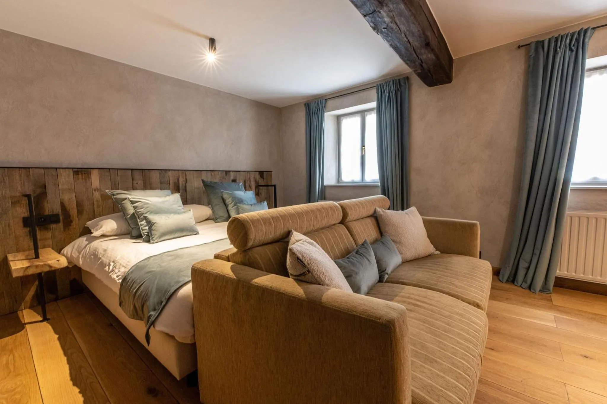 Photo of the whole room, Bed in Hotel LEA - Maison Caerdinael