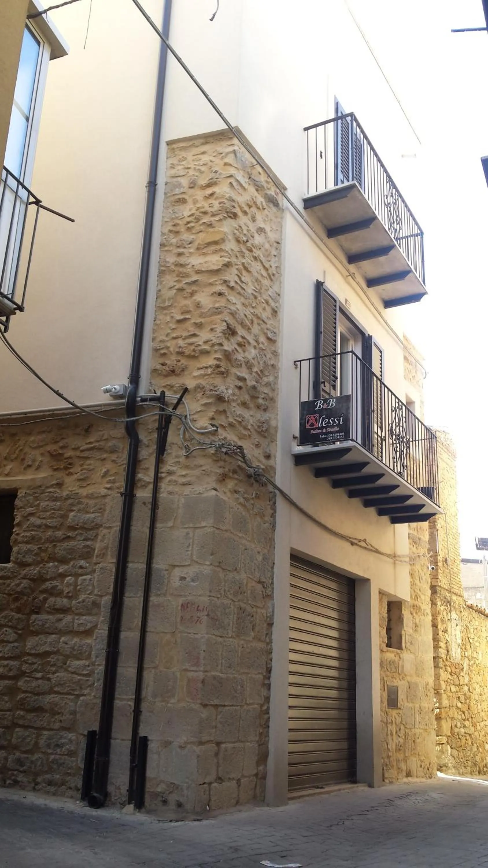 Street view in Alessi Suites & Studio