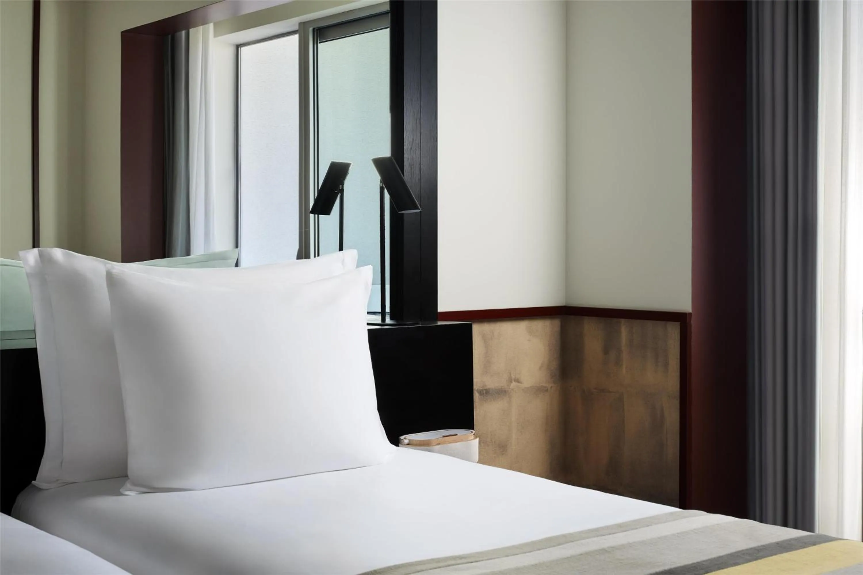 Bedroom, Bed in Avani Avenida Liberdade Lisbon Hotel