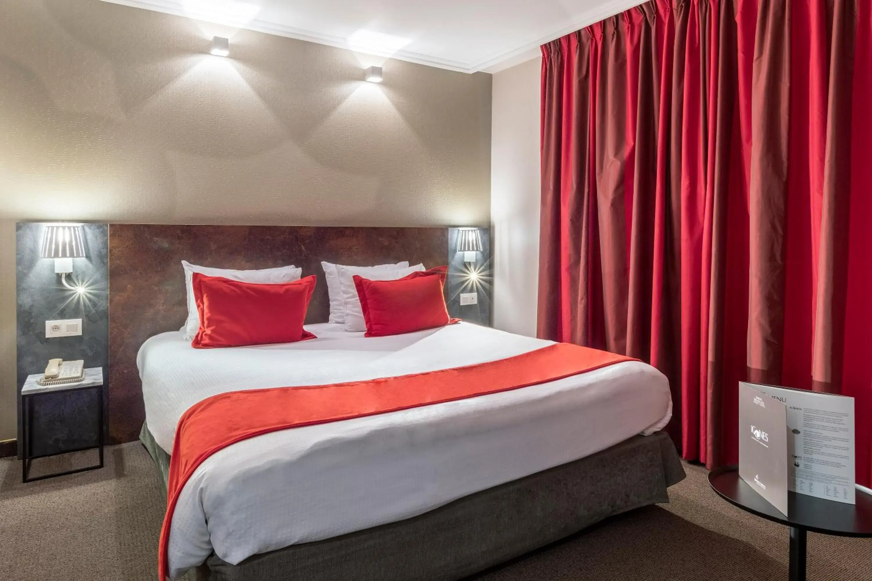 Photo of the whole room, Bed in Martin's Brussels EU Photo of the whole room, Bed in Martin's Brussels EU