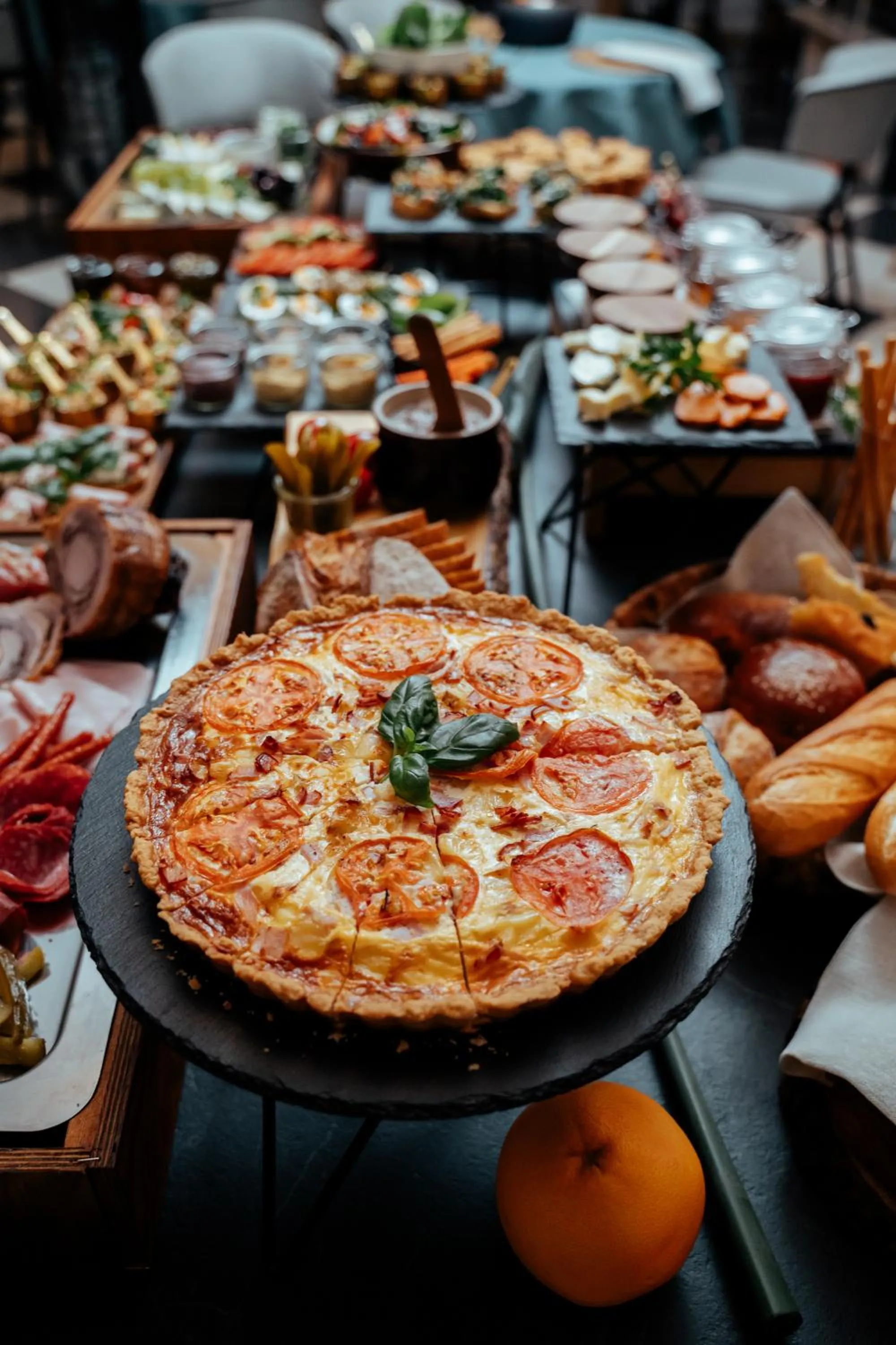 Food and drinks in Rezydencja na Wzgórzu w zielonym sercu Łodzi przy Parku Krajobrazowym Ruda Wiilowa