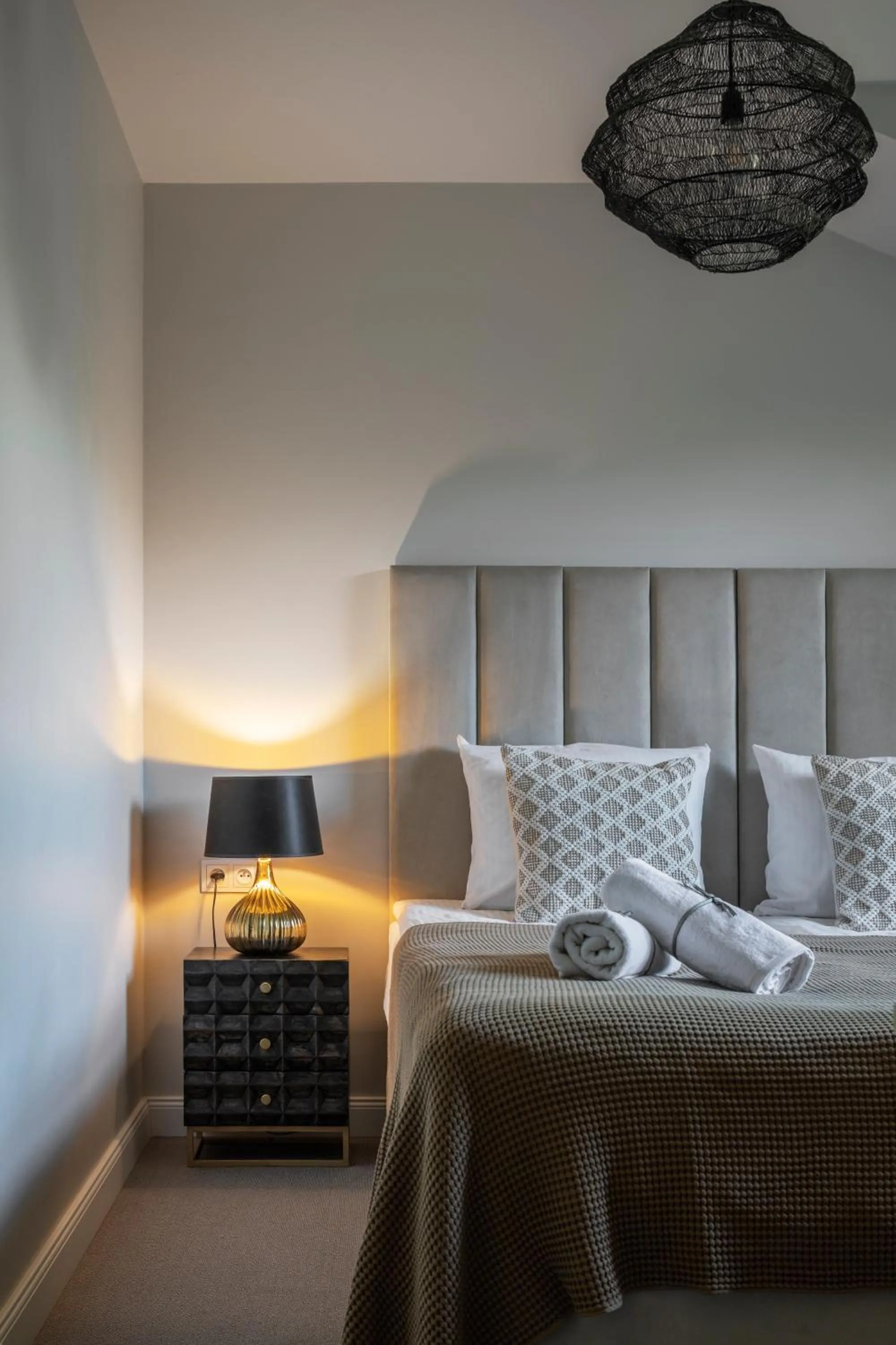 Bed in Rezydencja na Wzgórzu w zielonym sercu Łodzi przy Parku Krajobrazowym Ruda Wiilowa