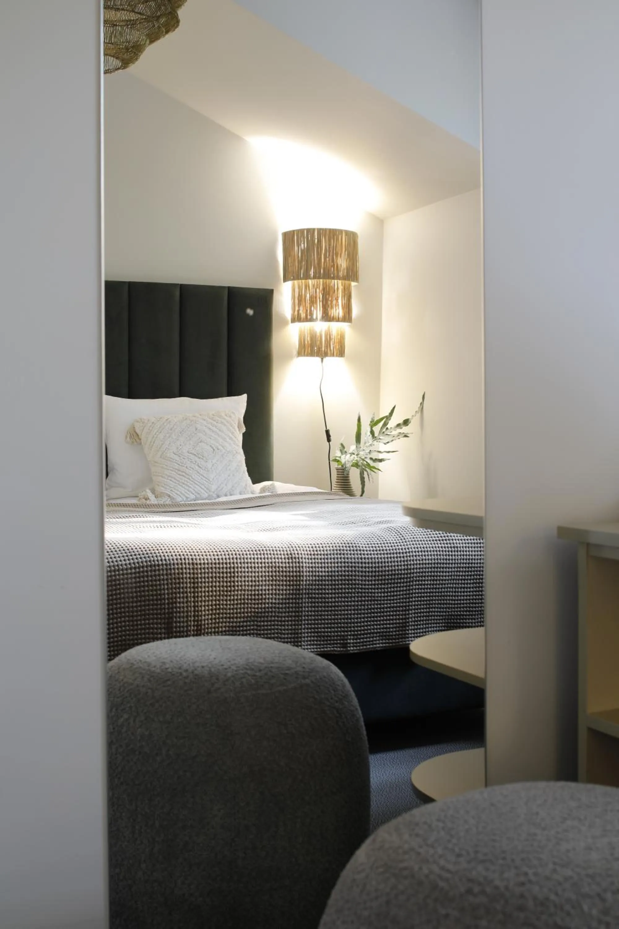 Bed in Rezydencja na Wzgórzu w zielonym sercu Łodzi przy Parku Krajobrazowym Ruda Wiilowa