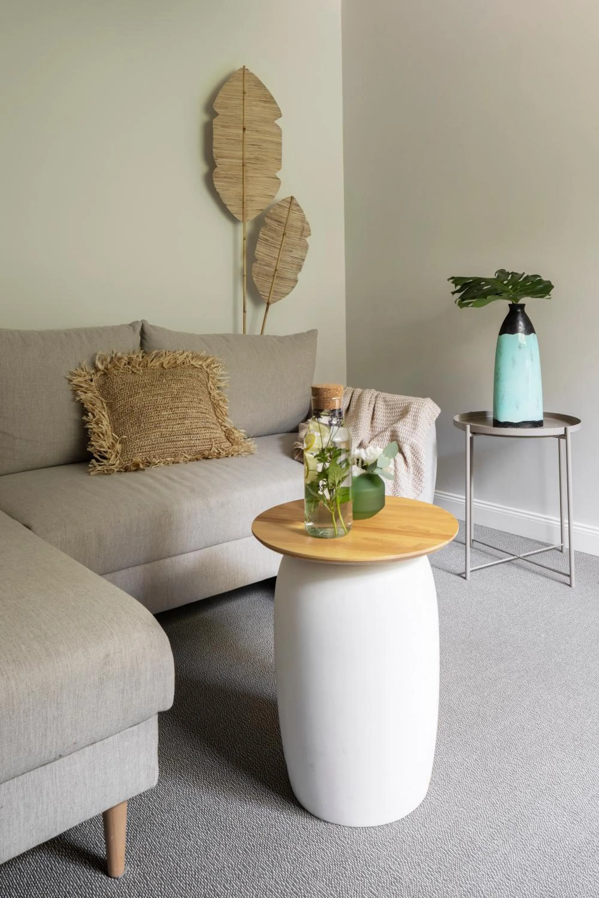 Seating area in Rezydencja na Wzgórzu w zielonym sercu Łodzi przy Parku Krajobrazowym Ruda Wiilowa