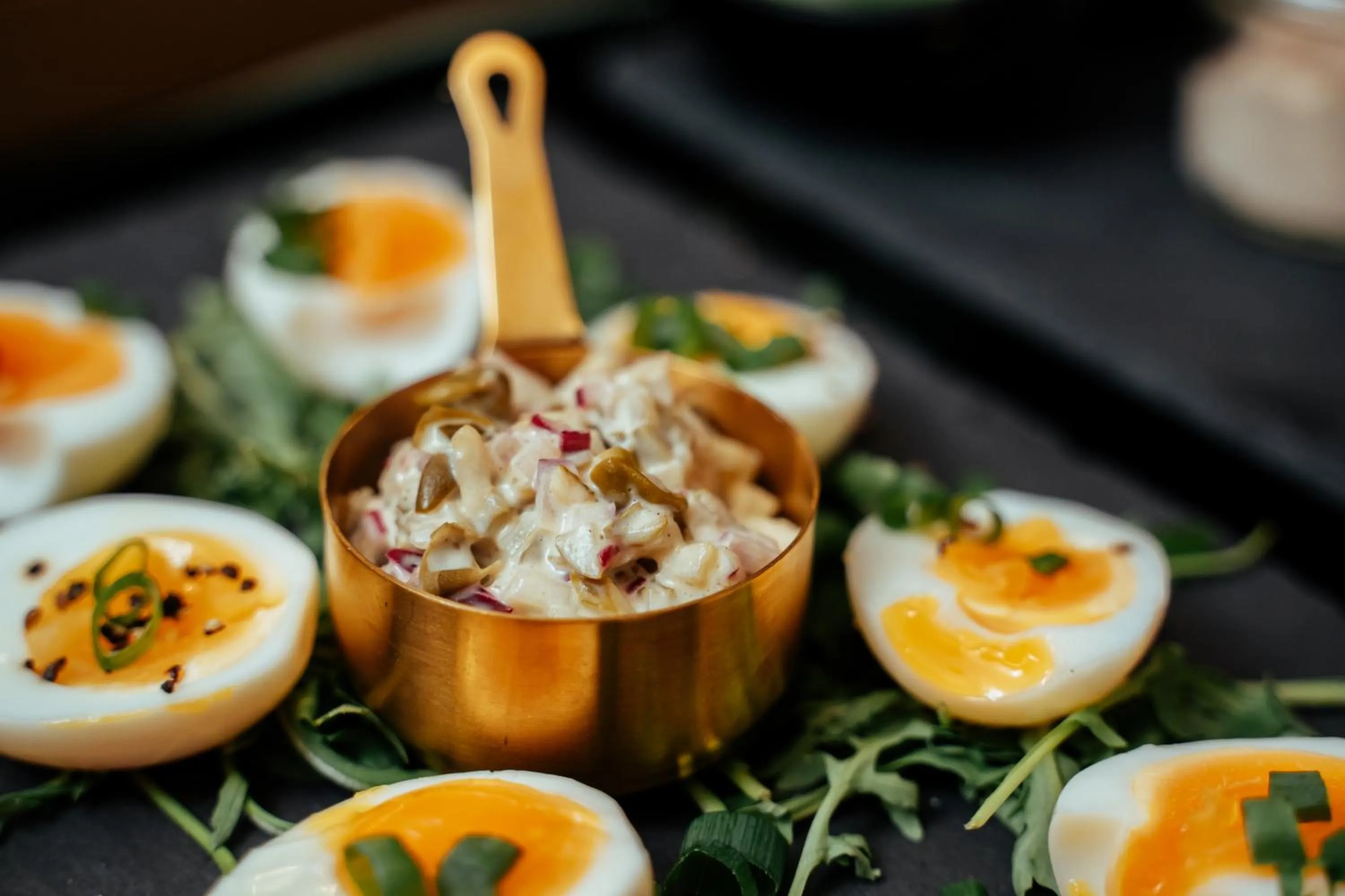 Breakfast in Rezydencja na Wzgórzu w zielonym sercu Łodzi przy Parku Krajobrazowym Ruda Wiilowa