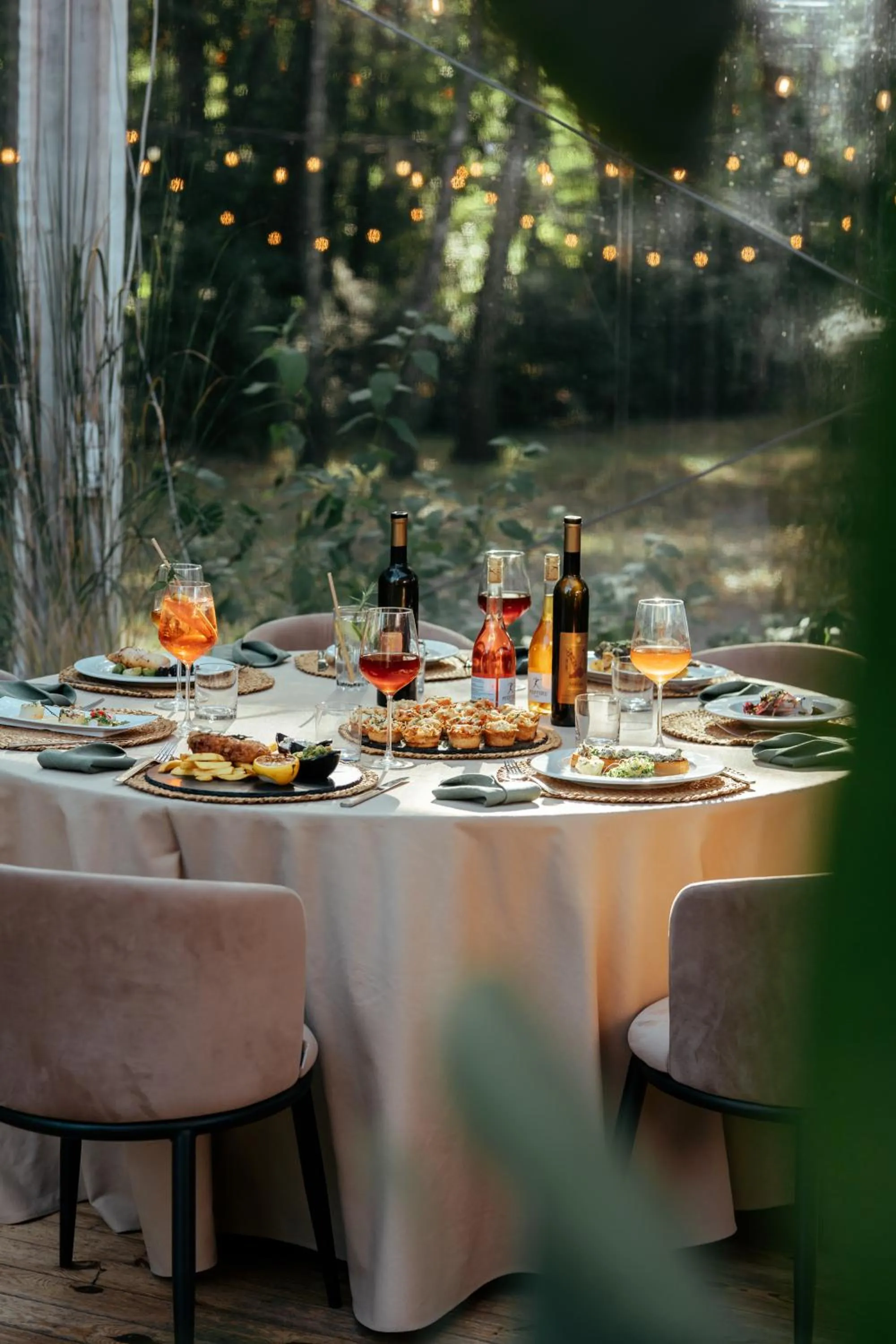 Food and drinks in Rezydencja na Wzgórzu w zielonym sercu Łodzi przy Parku Krajobrazowym Ruda Wiilowa