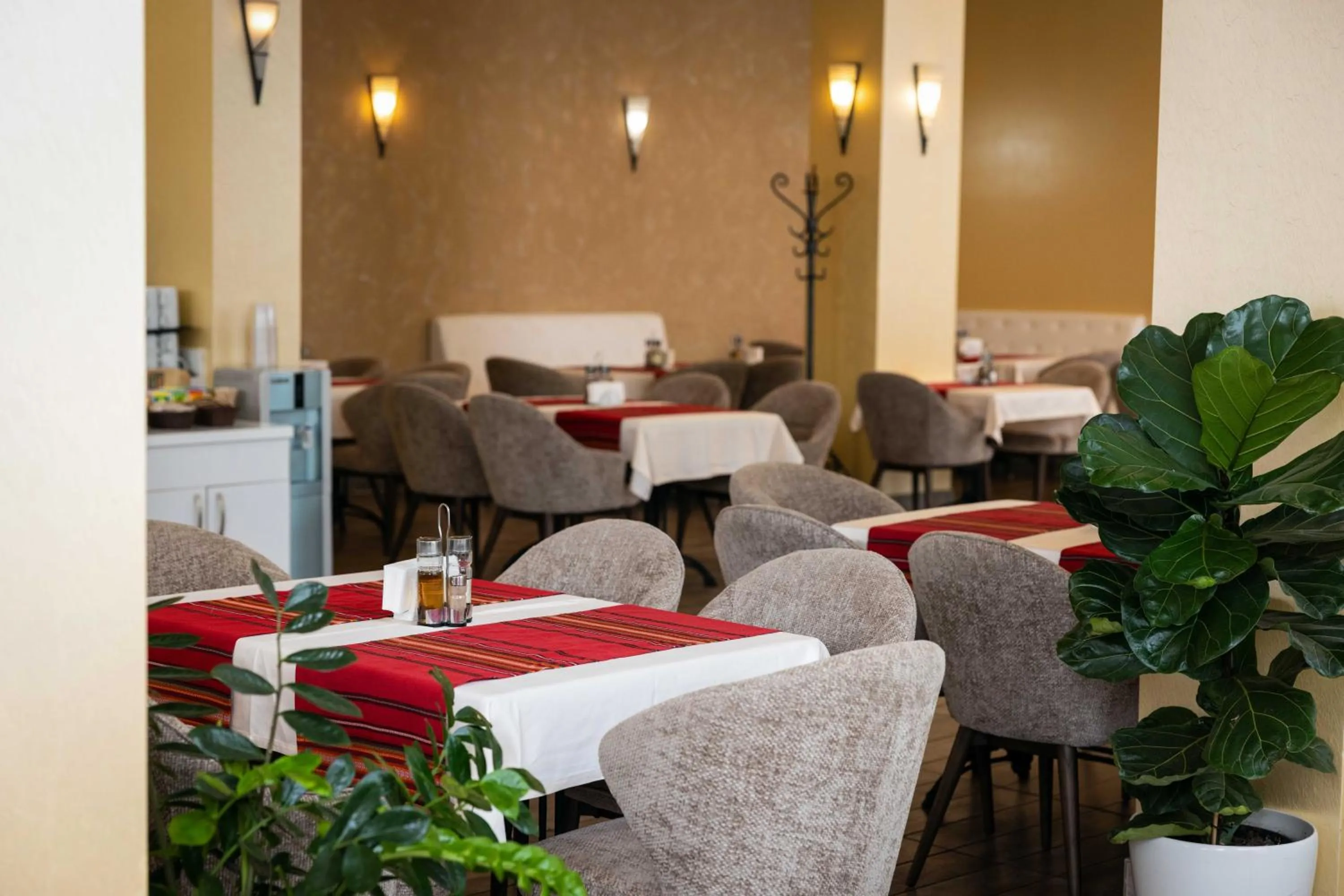 Restaurant/places to eat in Rome Palace Deluxe - All Inclusive Premium