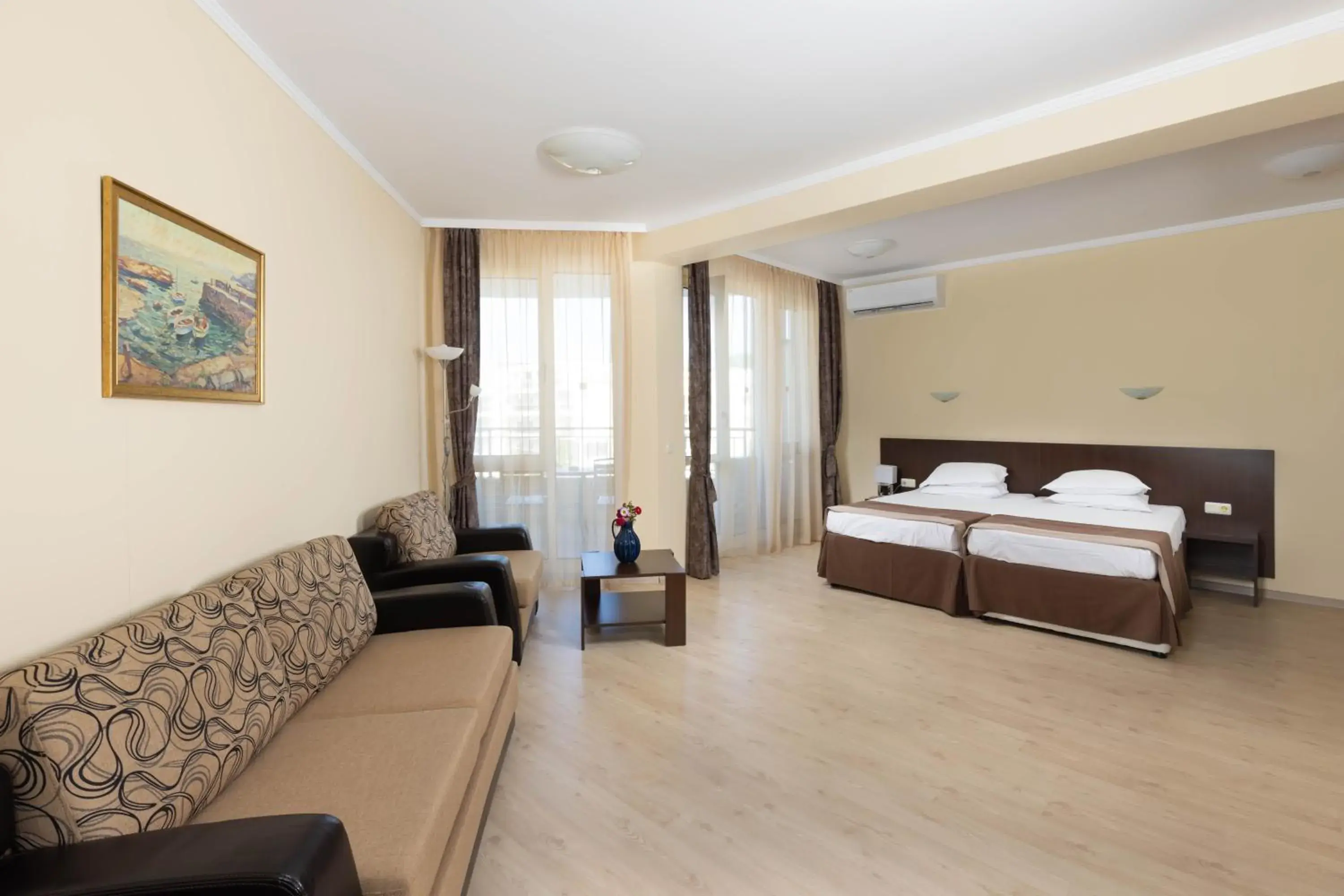 Photo of the whole room, Bed in Rome Palace Deluxe - All Inclusive Premium Photo of the whole room, Bed in Rome Palace Deluxe - All Inclusive Premium