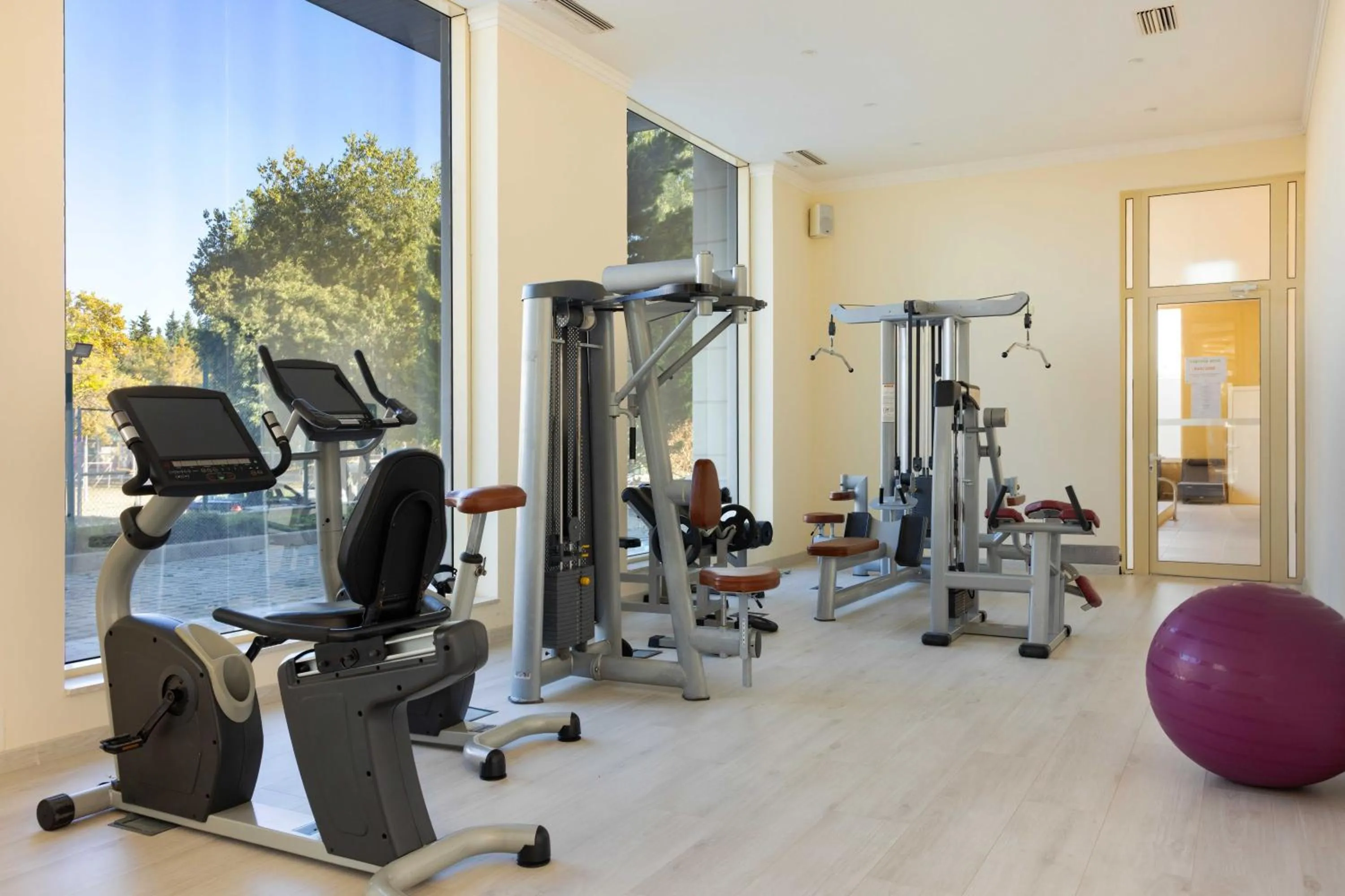 Fitness centre/facilities in Rome Palace Deluxe - All Inclusive Premium