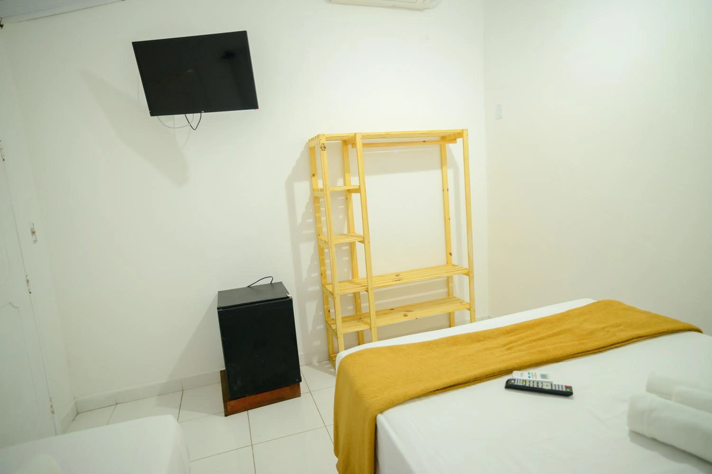 Toilet, Bed in Pousada Pimenta Nativa