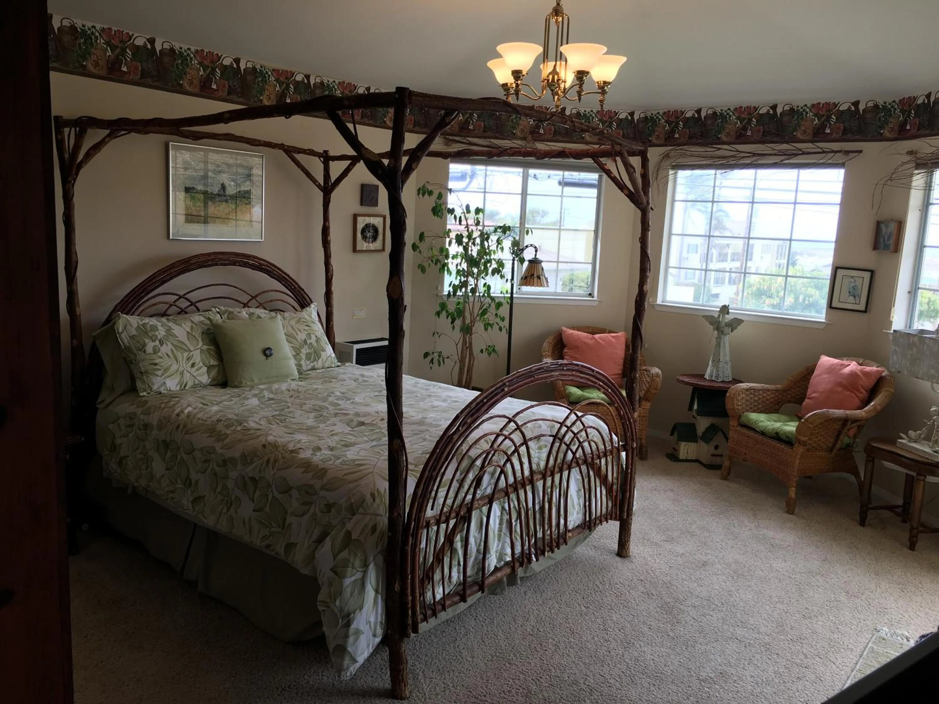 Bed in Marina Street Inn