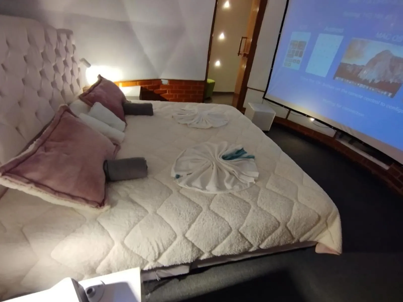 Bed in ASGARD Spa