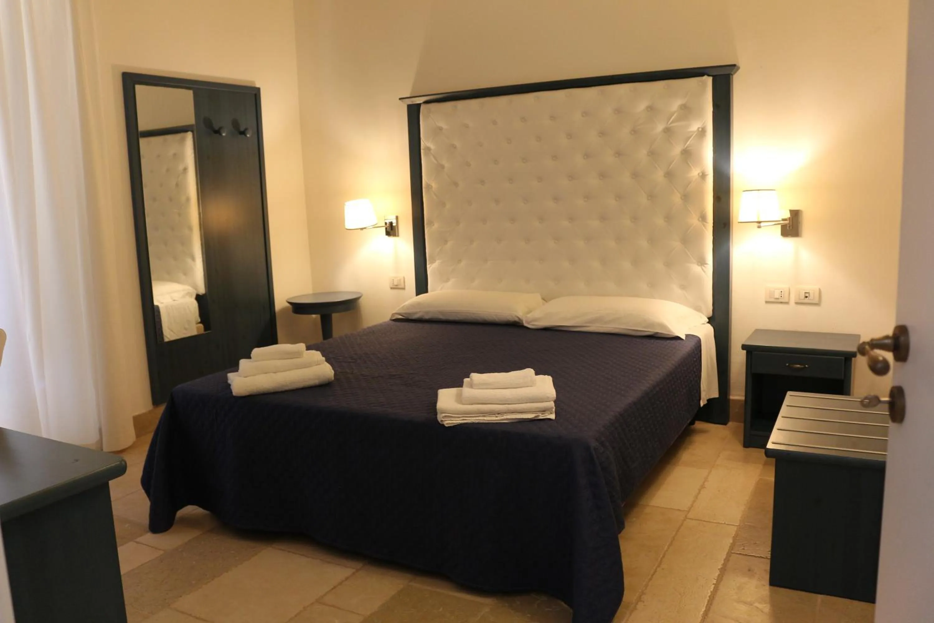 Bedroom, Bed in Parco dei Manieri