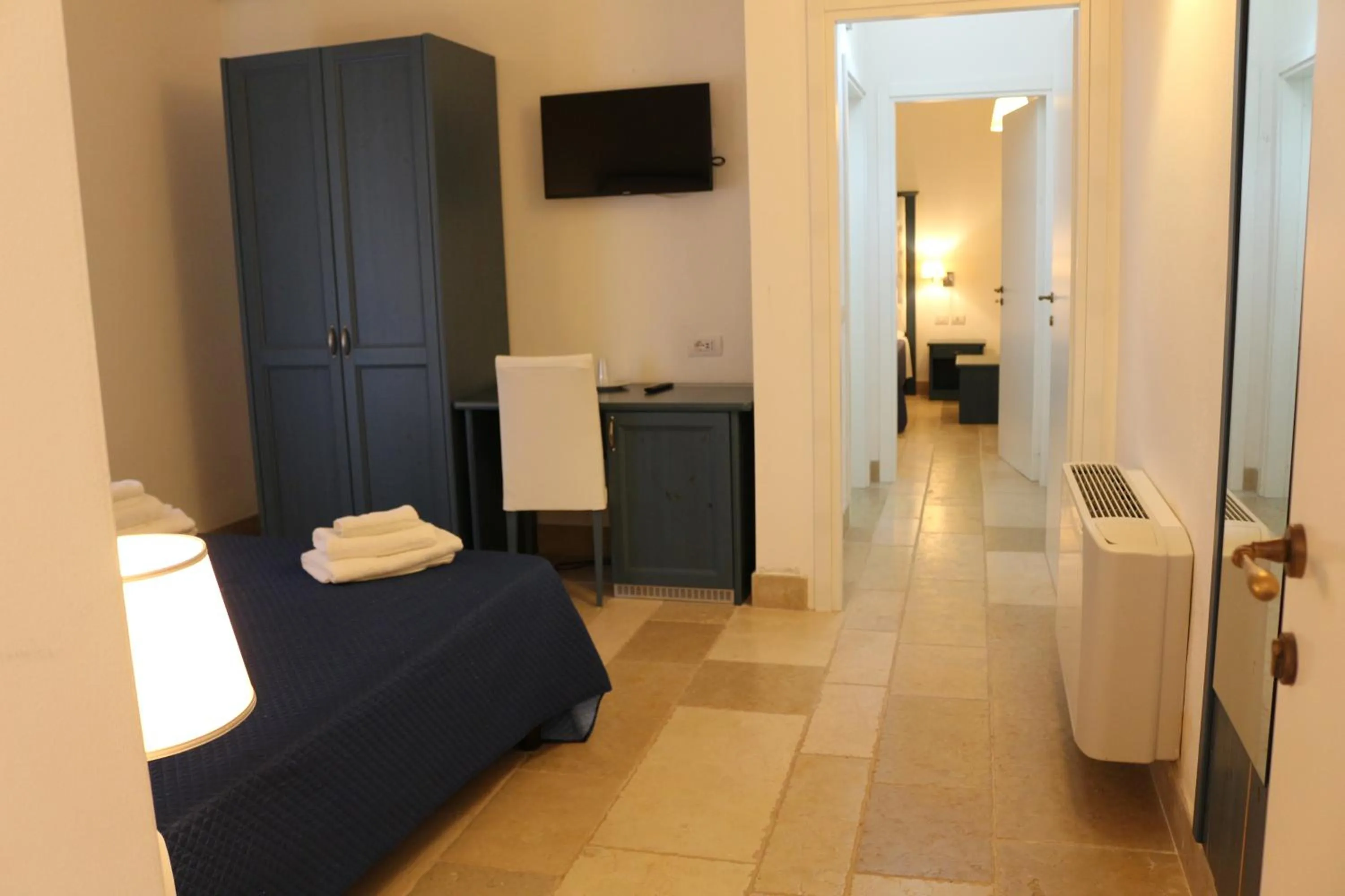 Bedroom, Bed in Parco dei Manieri