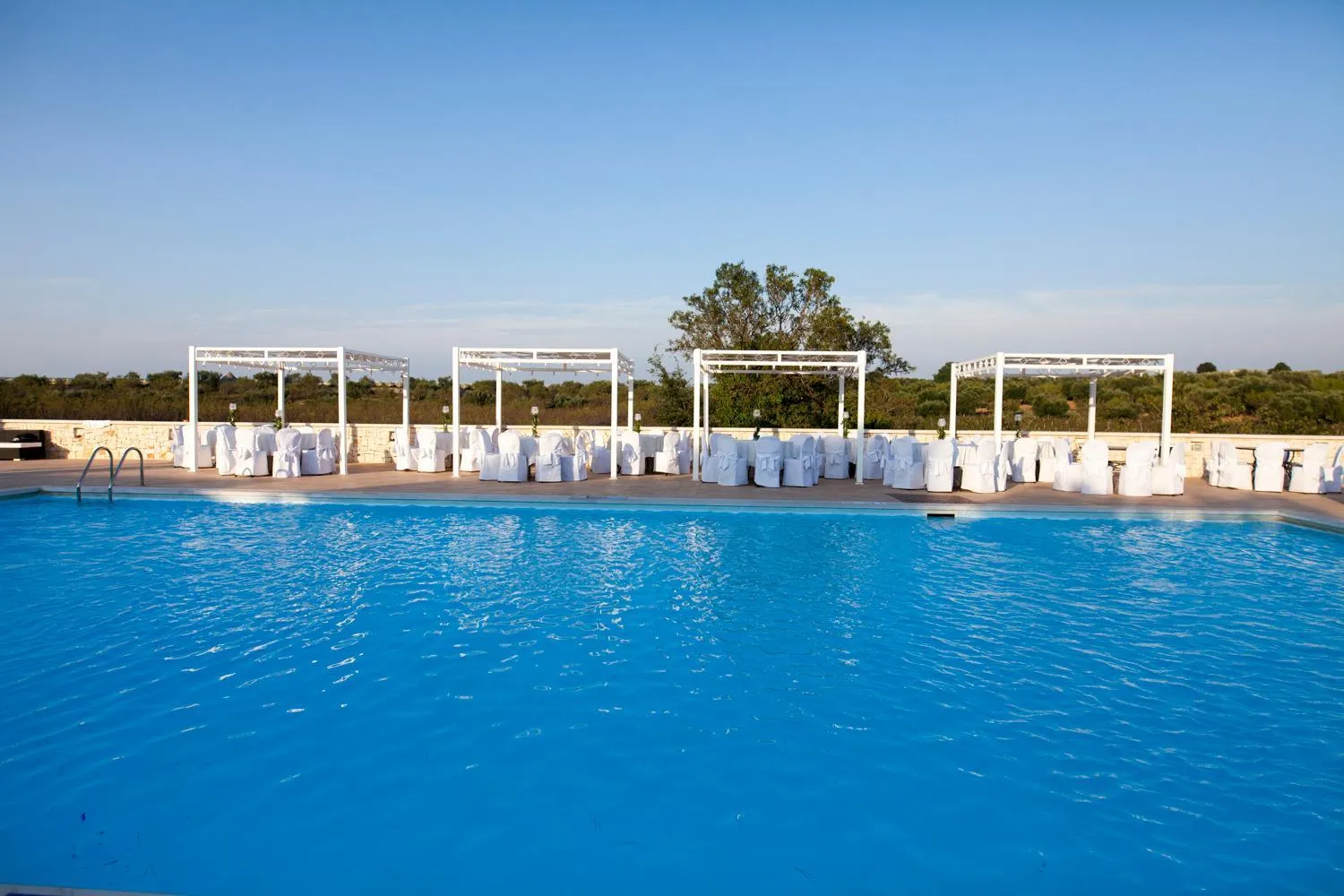 Pool view in Parco dei Manieri