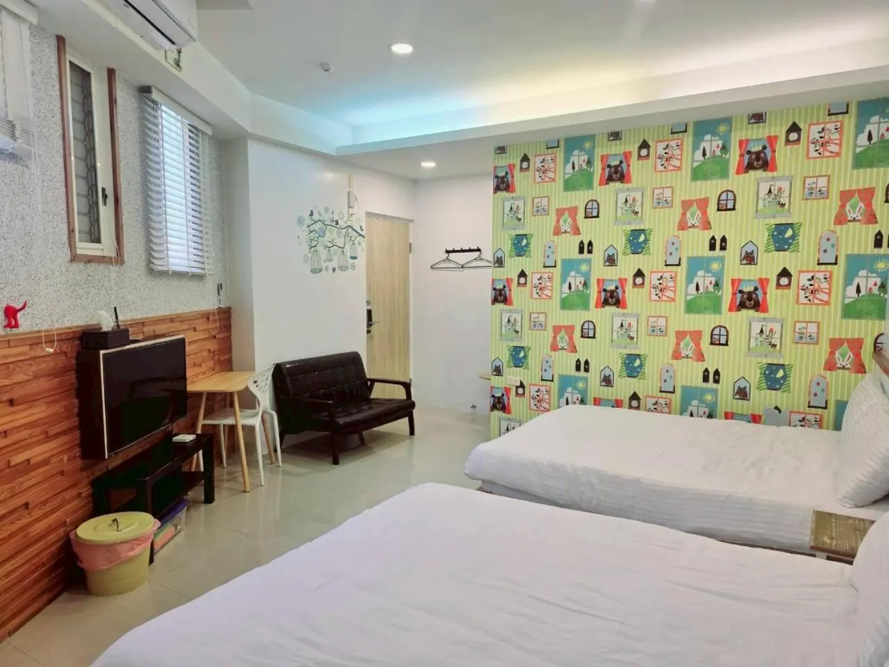 Bedroom, Bed in Q House