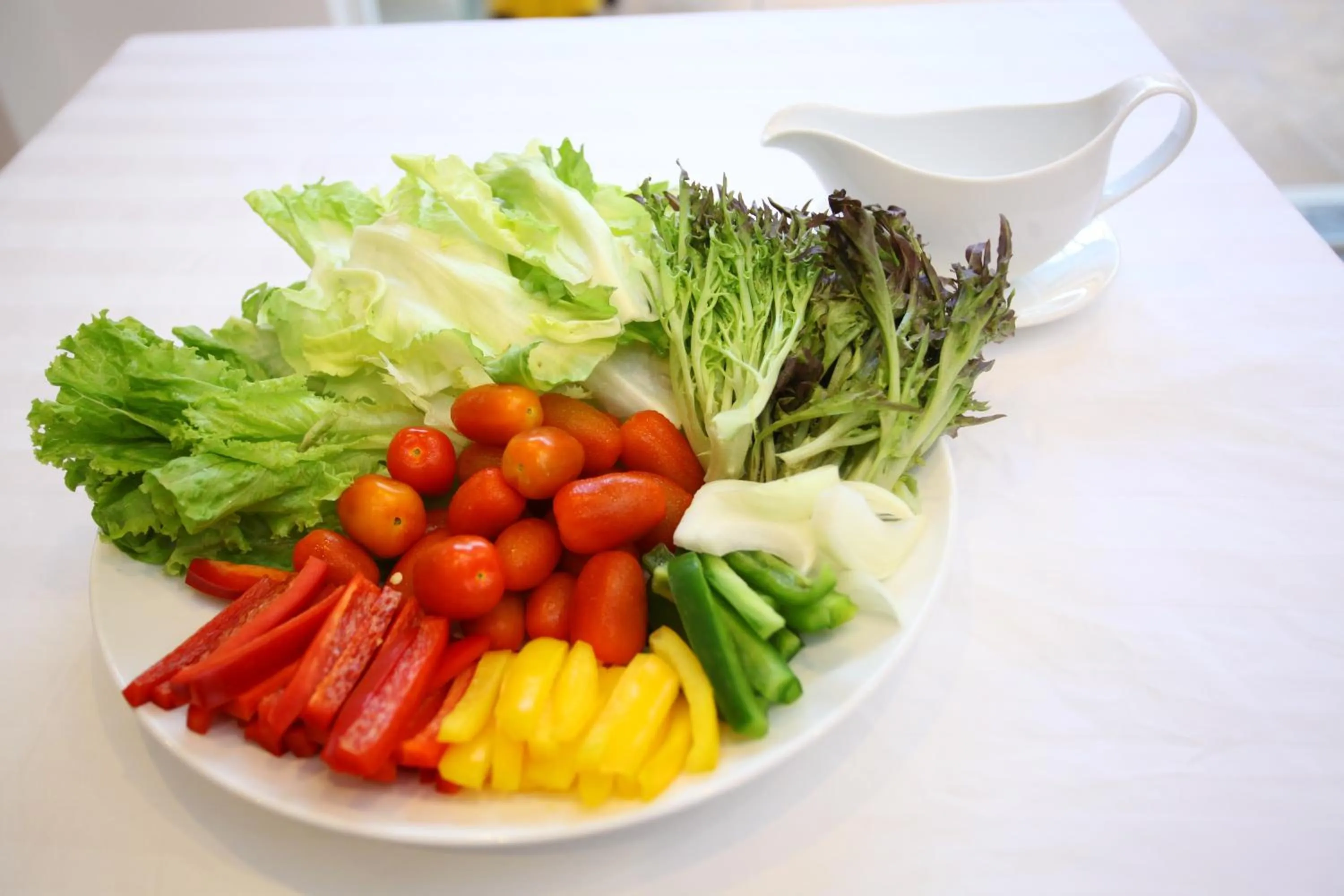 Restaurant/places to eat in New Space Hotel Airport