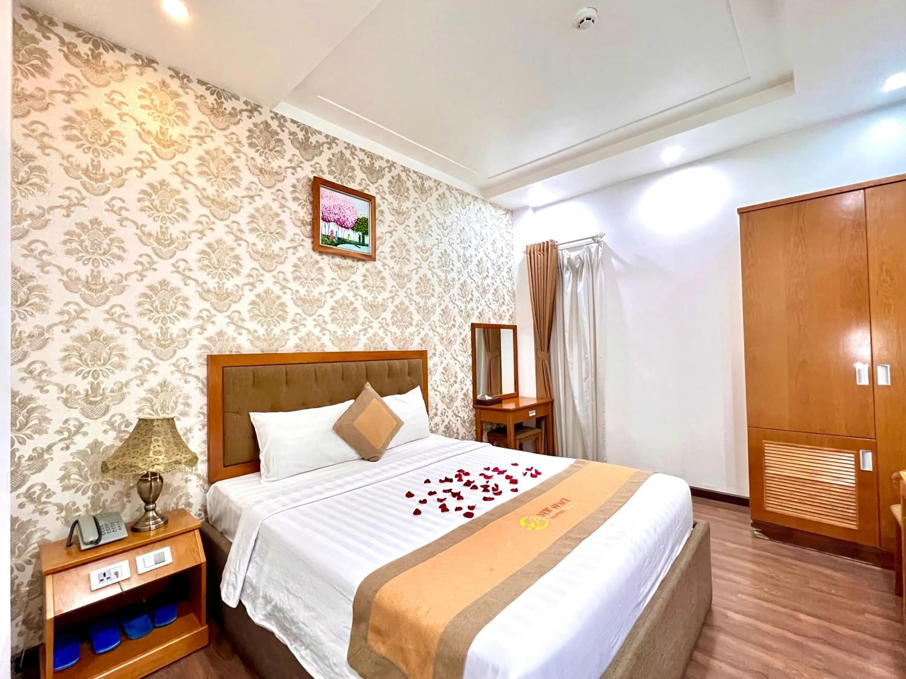 Bed in New Space Hotel Airport