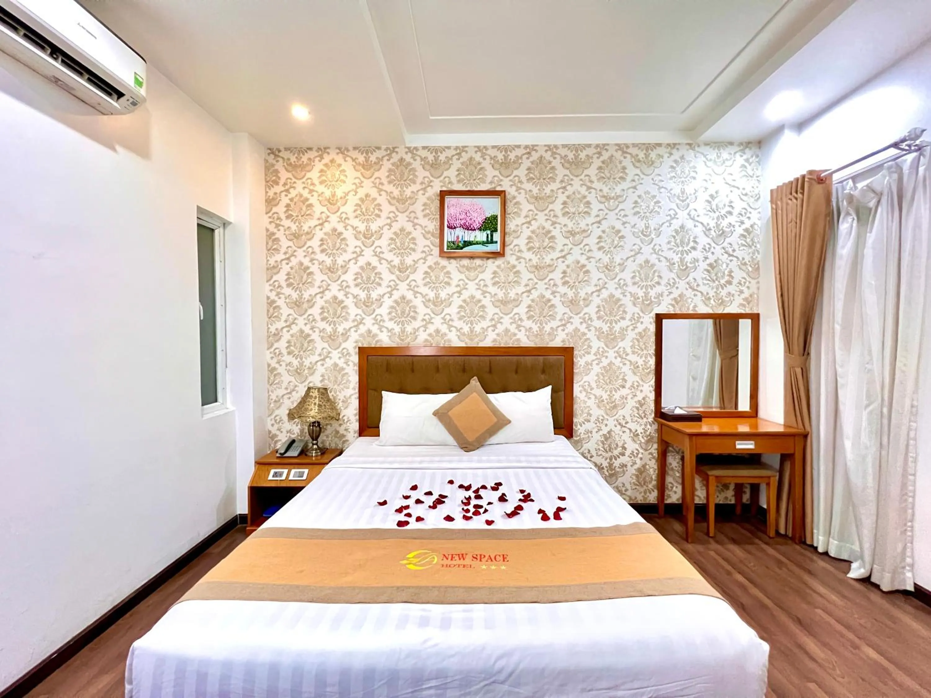 Bed in New Space Hotel Airport