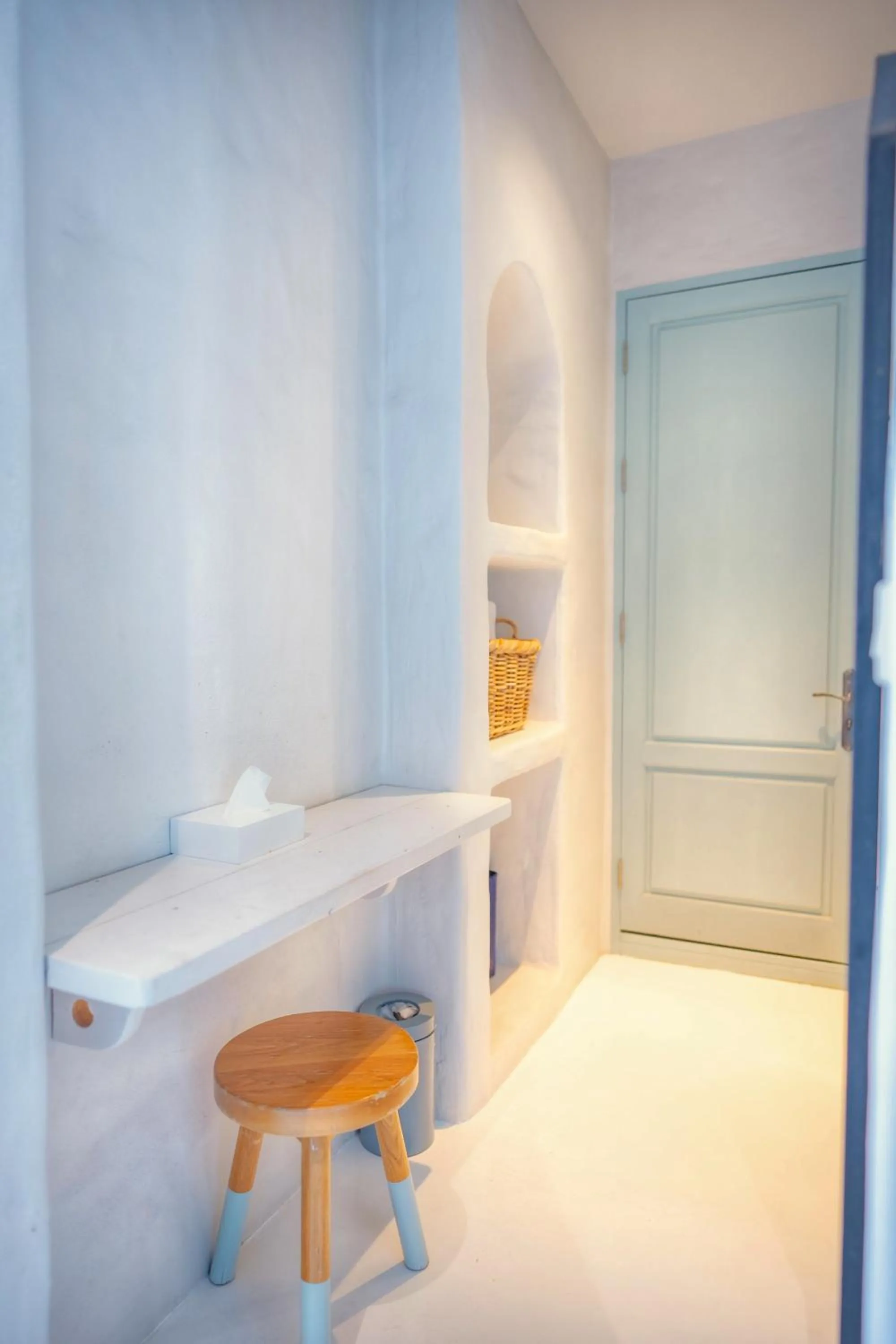 Property building in Resort de Paskani