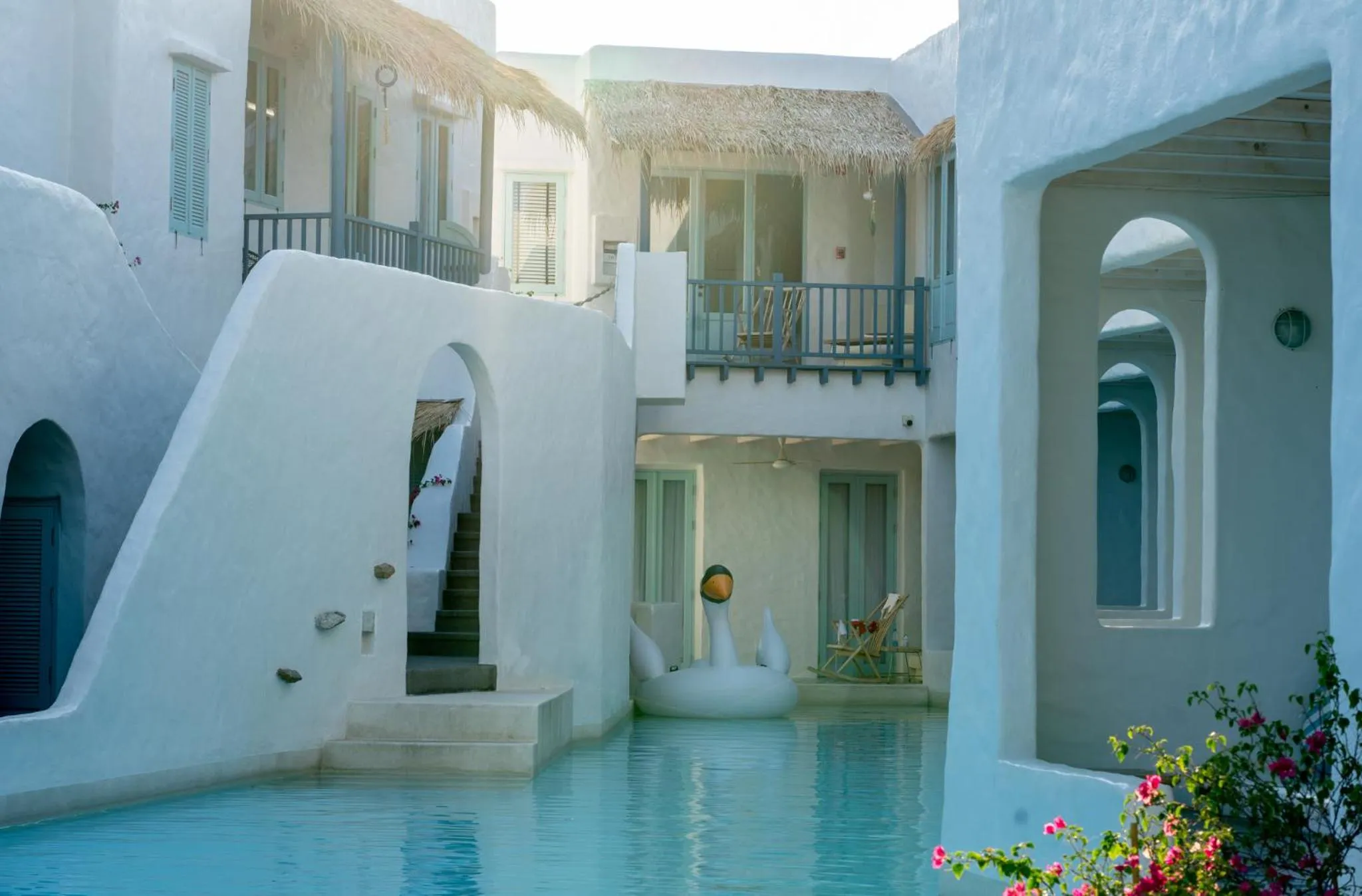 Swimming pool in Resort de Paskani