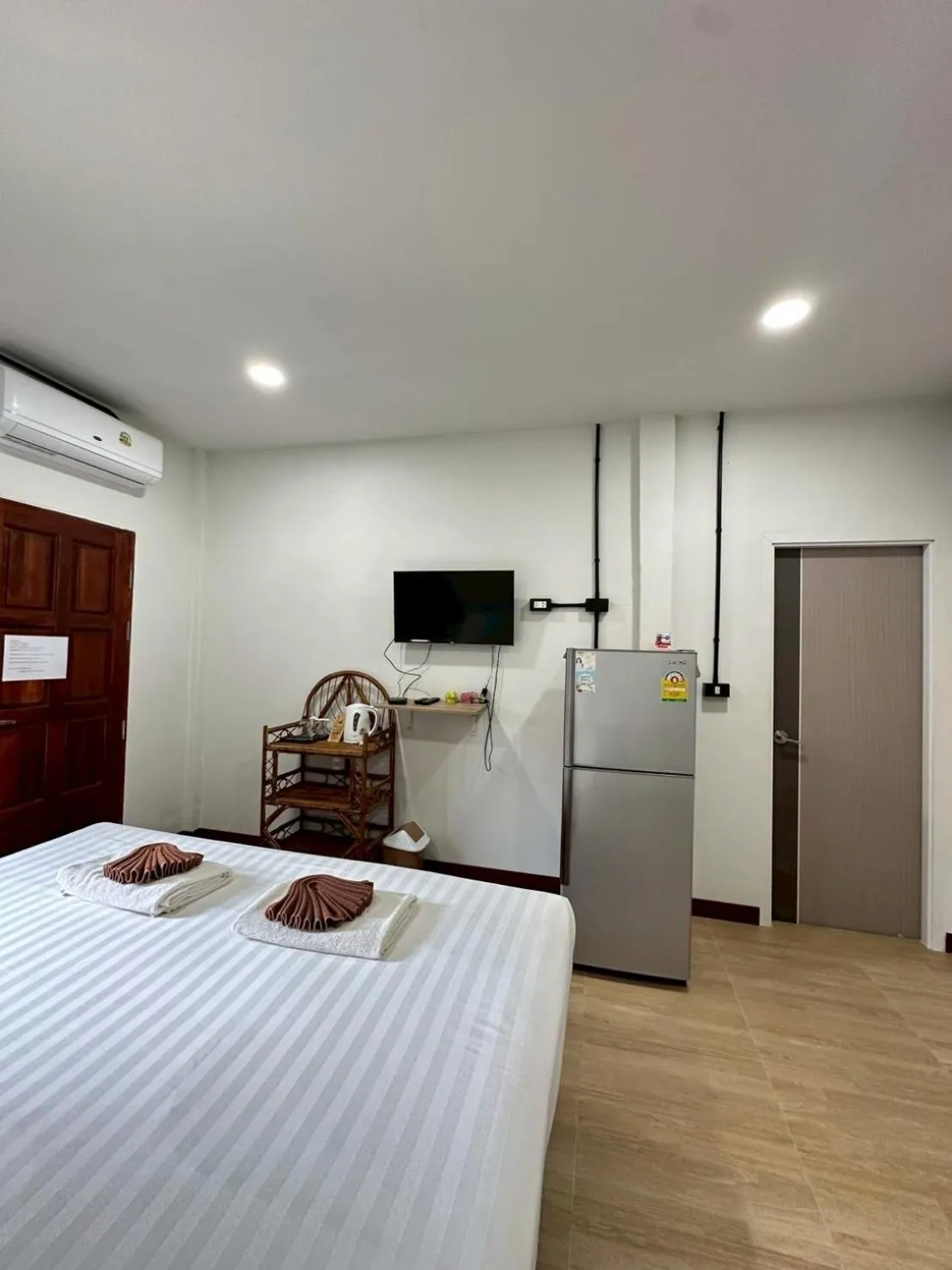 Bed in Klongdao Sunset Villa