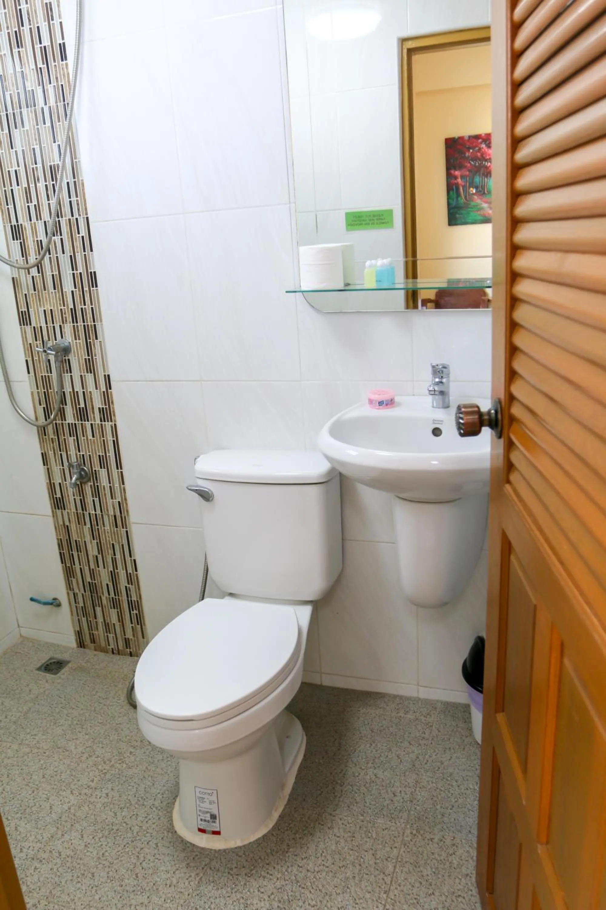 Shower in Kavil Guesthouse