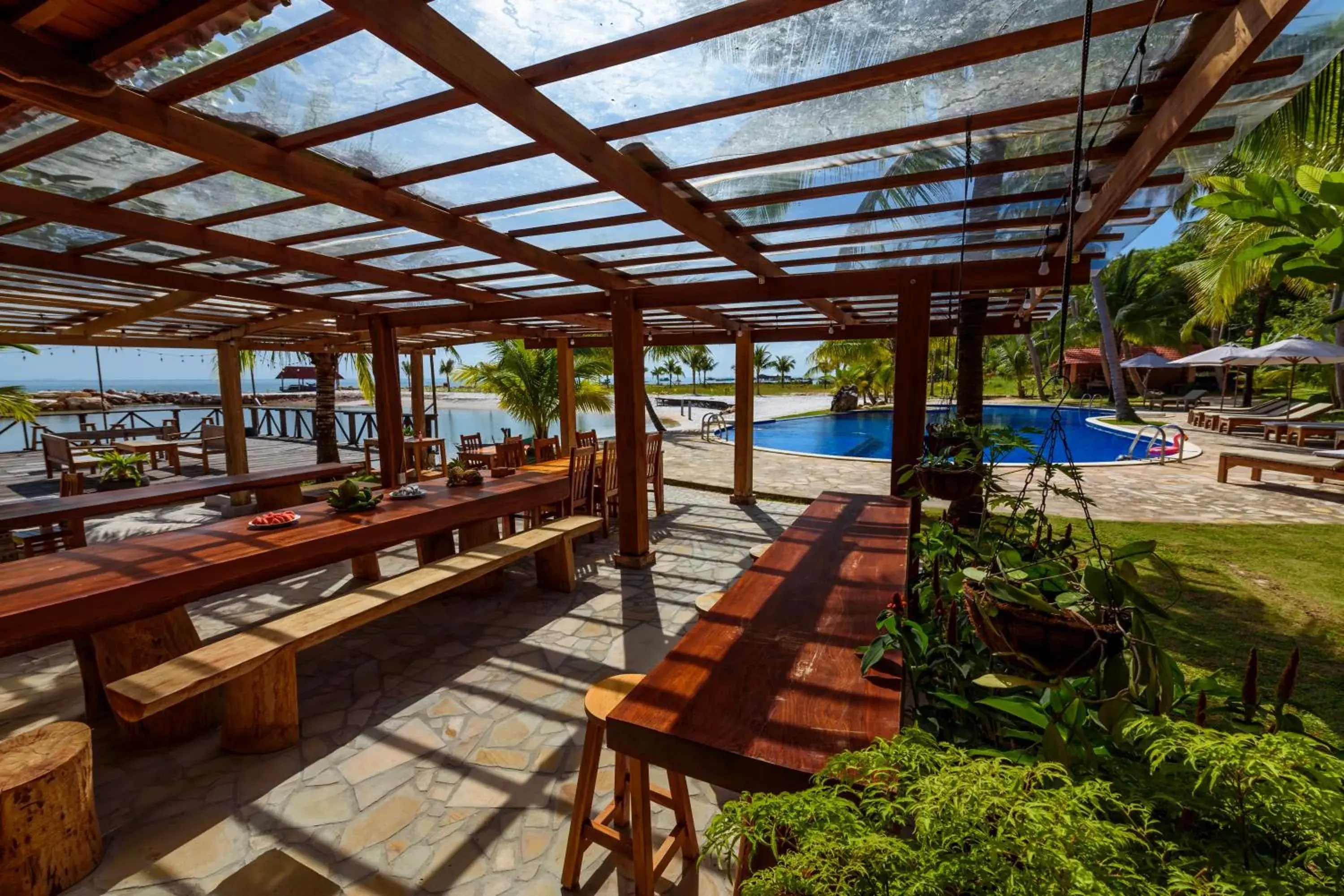 Restaurant/places to eat in Mango Beach Resort Restaurant/places to eat in Mango Beach Resort