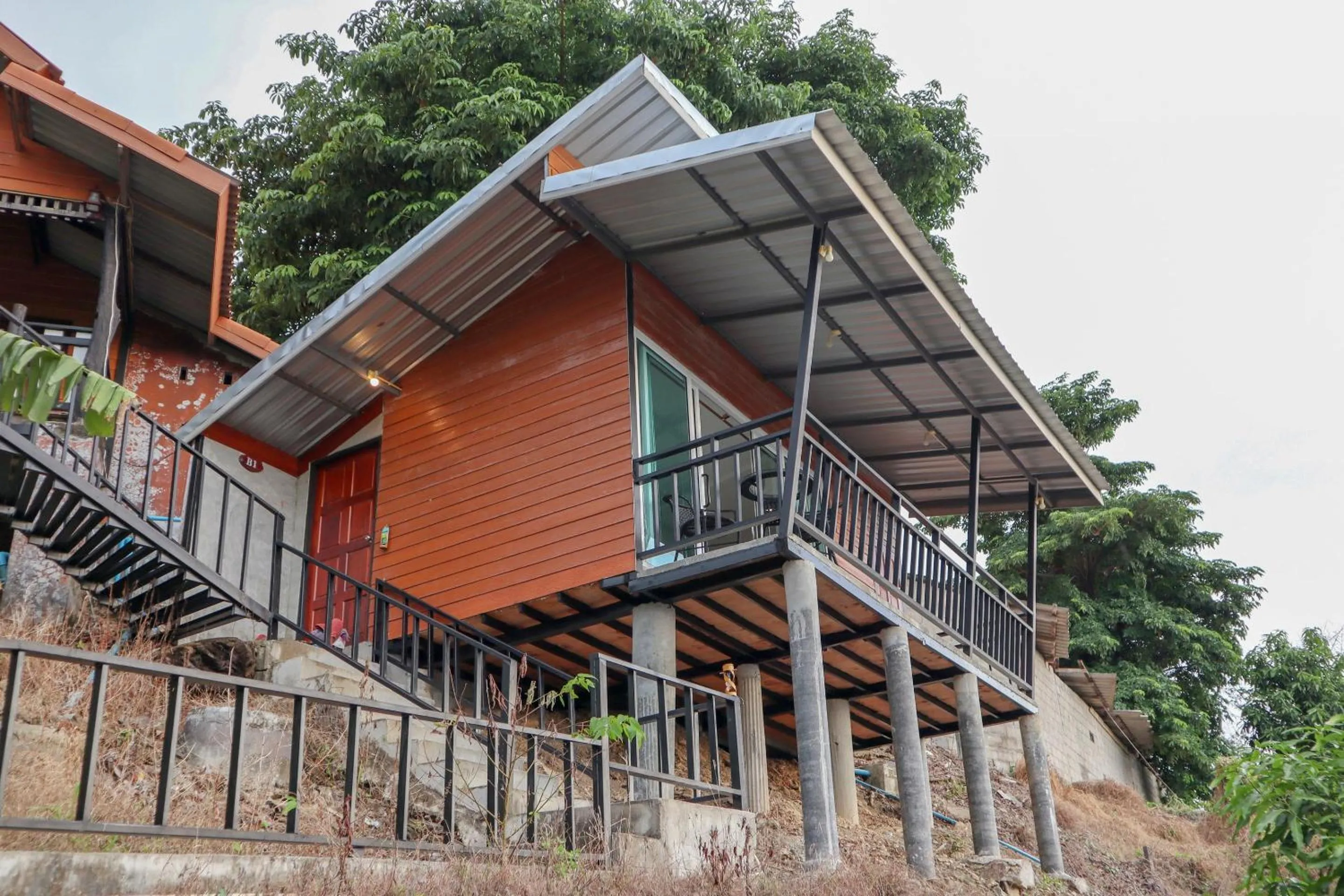 Facade/entrance in Chom Dao Resort